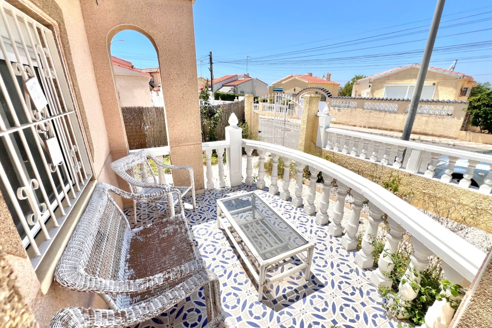 Resale - Detached Villa - La Marina