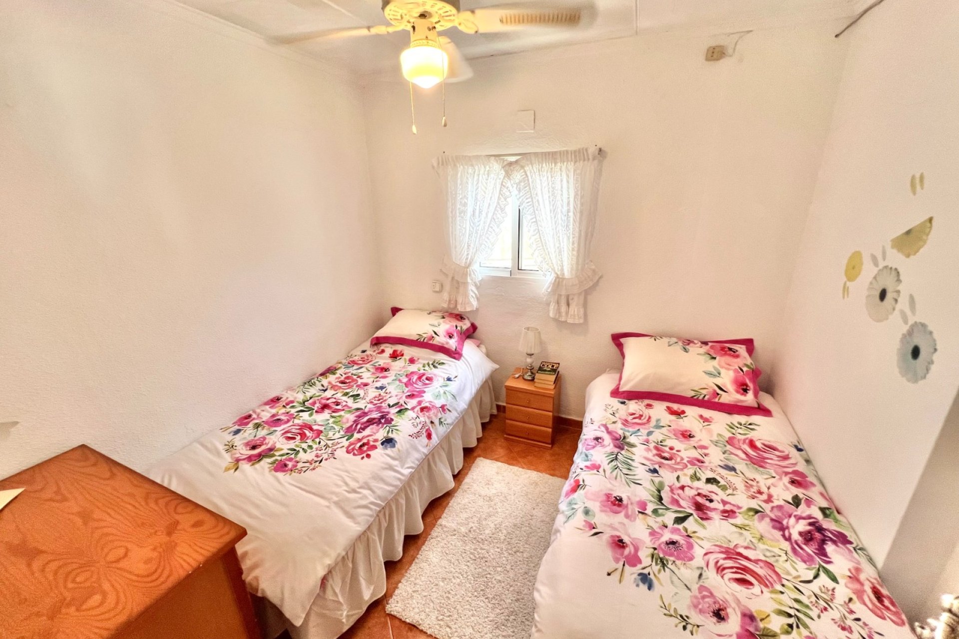 Resale - Detached Villa - La Marina