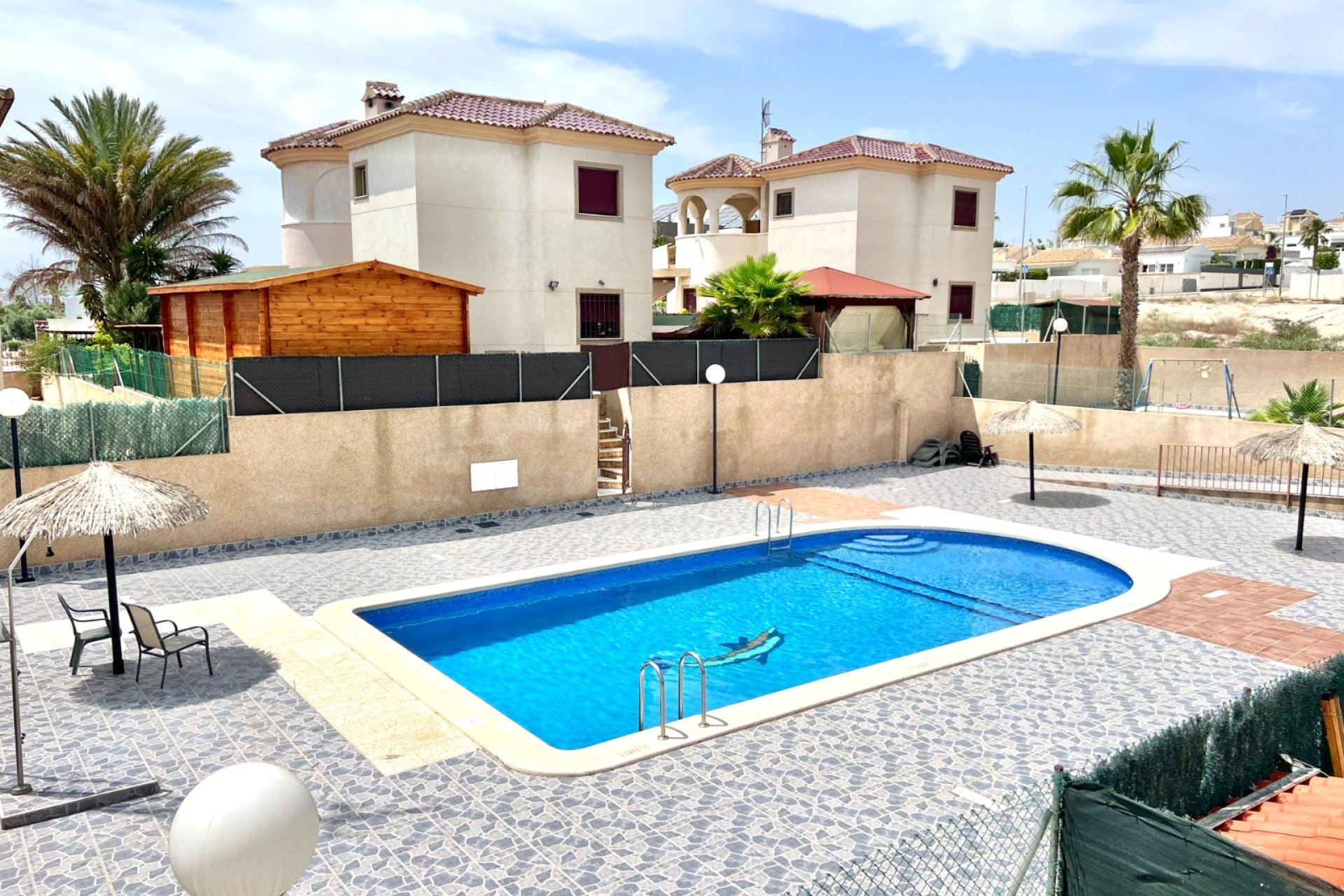 Resale - Detached Villa - La Marina