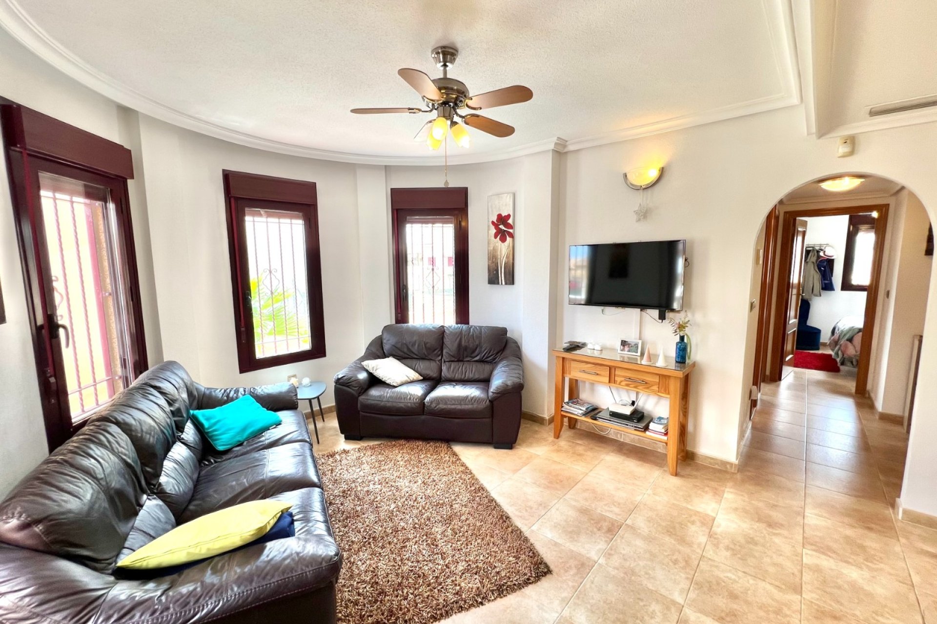 Resale - Detached Villa - La Marina
