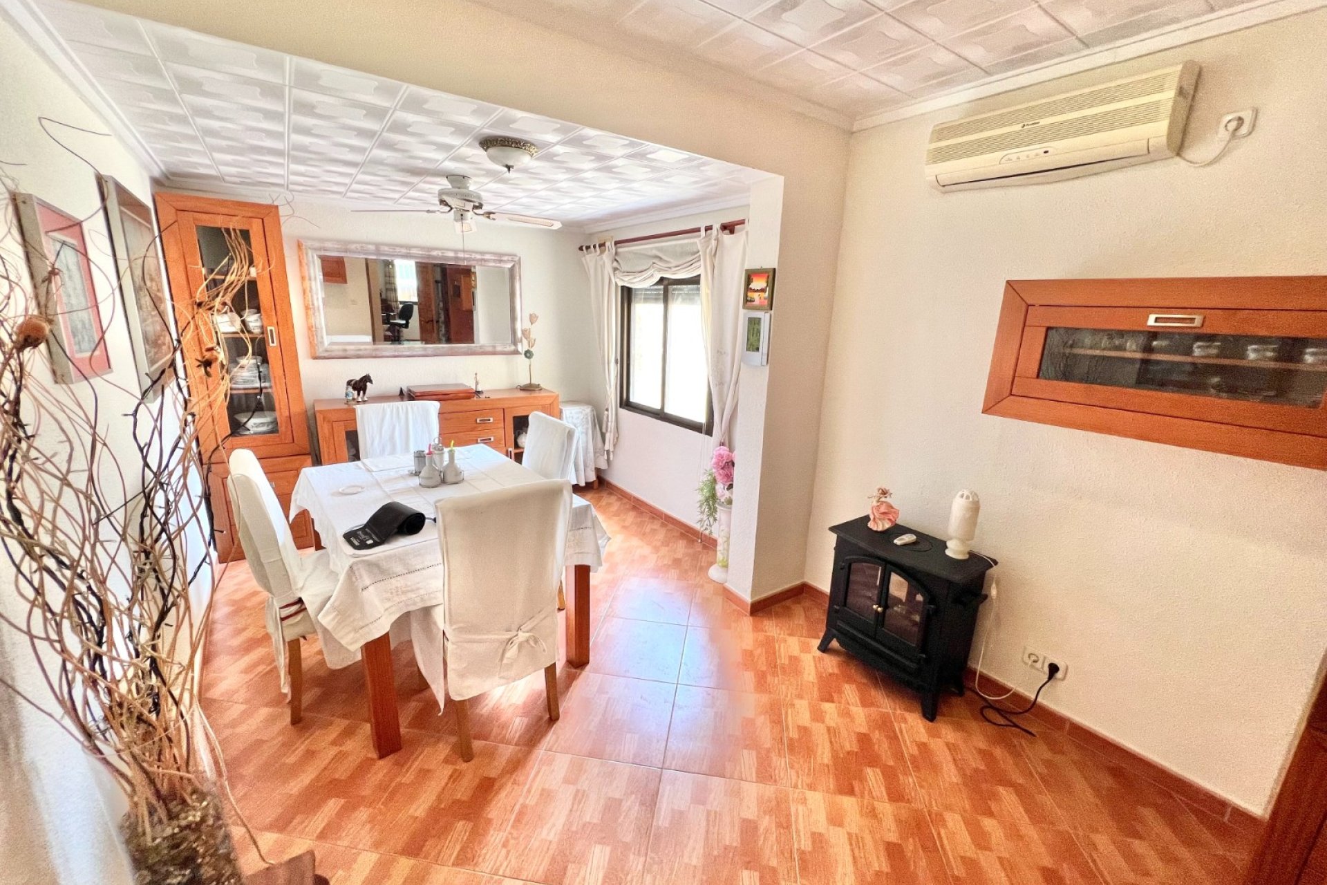 Resale - Detached Villa - La Marina