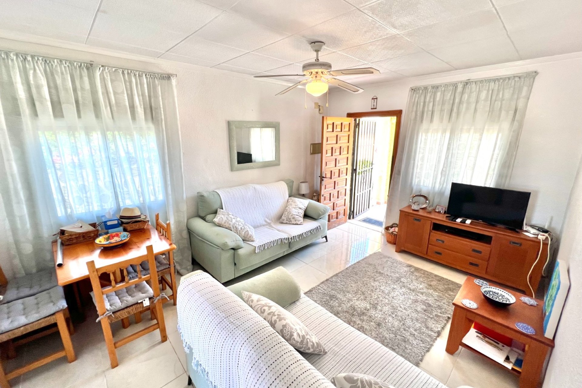 Resale - Detached Villa - La Marina