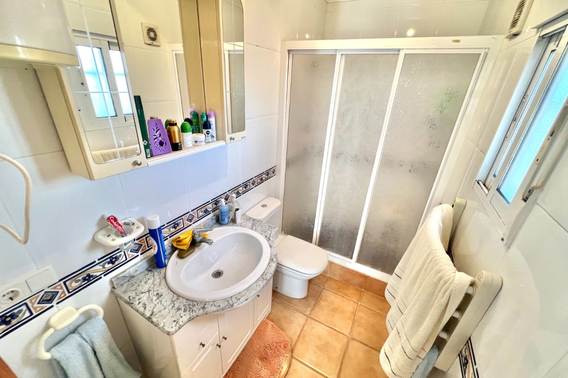 Resale - Detached Villa - La Marina