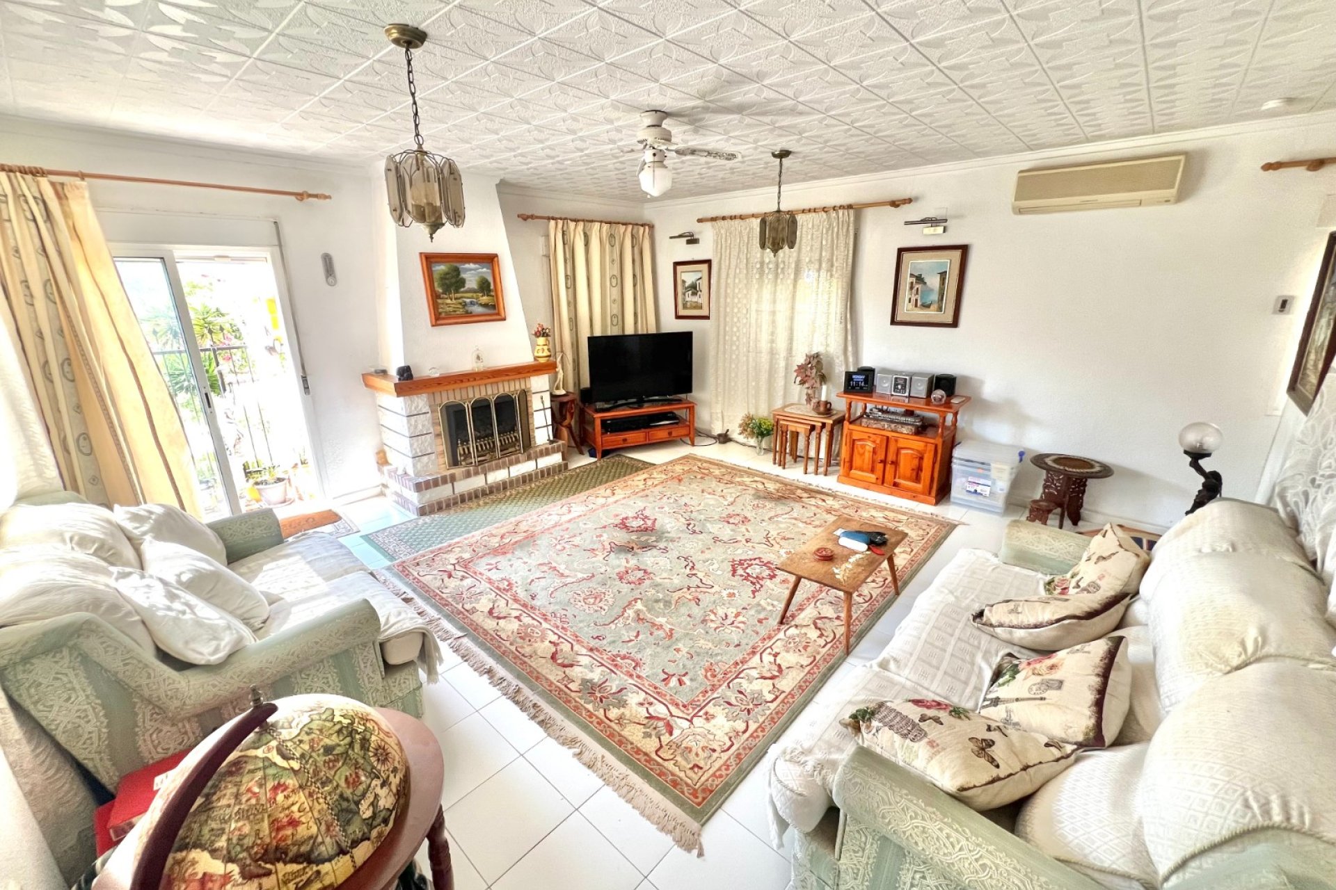 Resale - Detached Villa - La Marina
