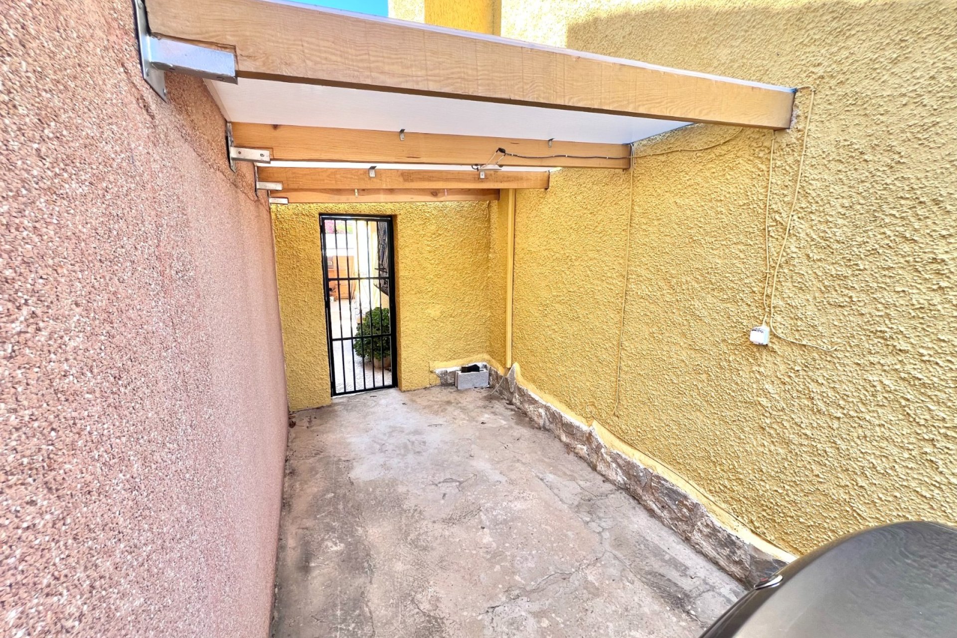 Resale - Detached Villa - La Marina