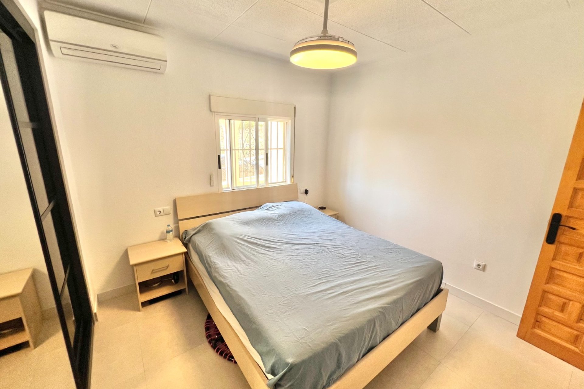 Resale - Detached Villa - La Marina