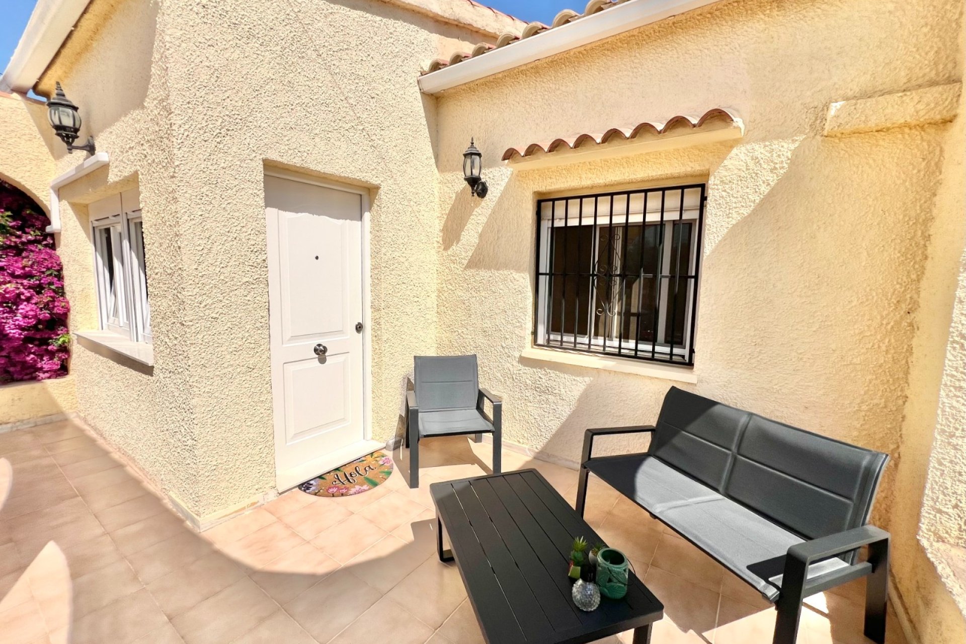 Resale - Detached Villa - La Marina