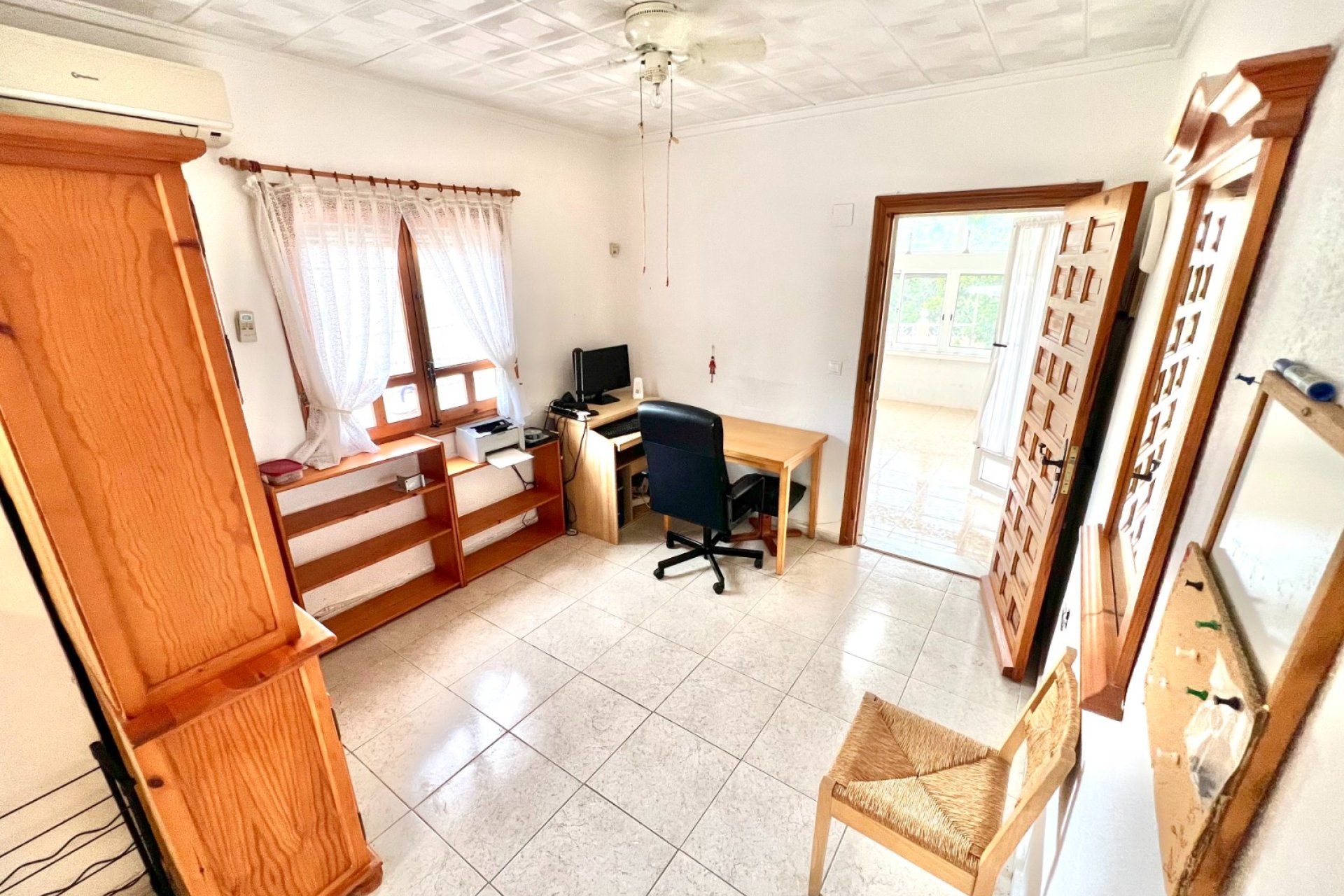 Resale - Detached Villa - La Marina