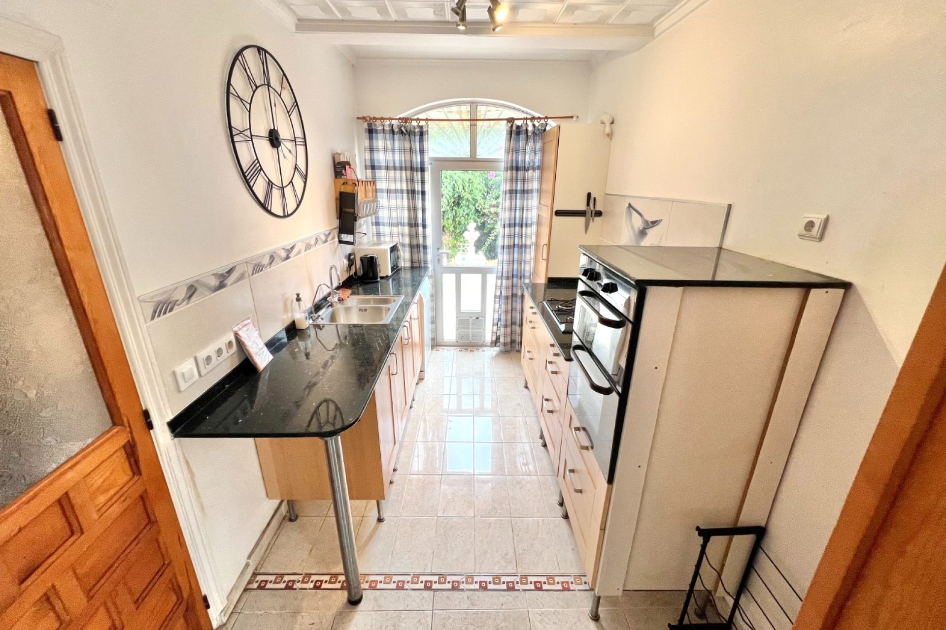 Resale - Detached Villa - La Marina