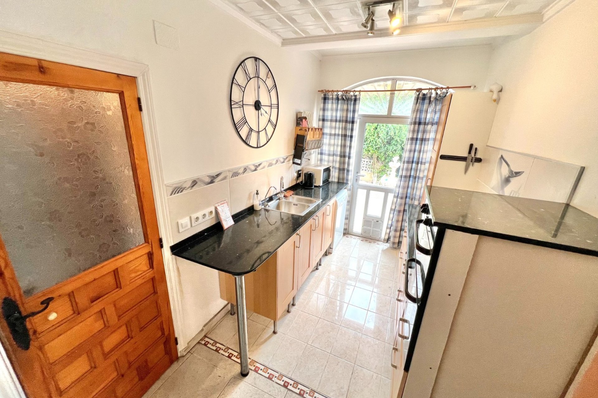 Resale - Detached Villa - La Marina