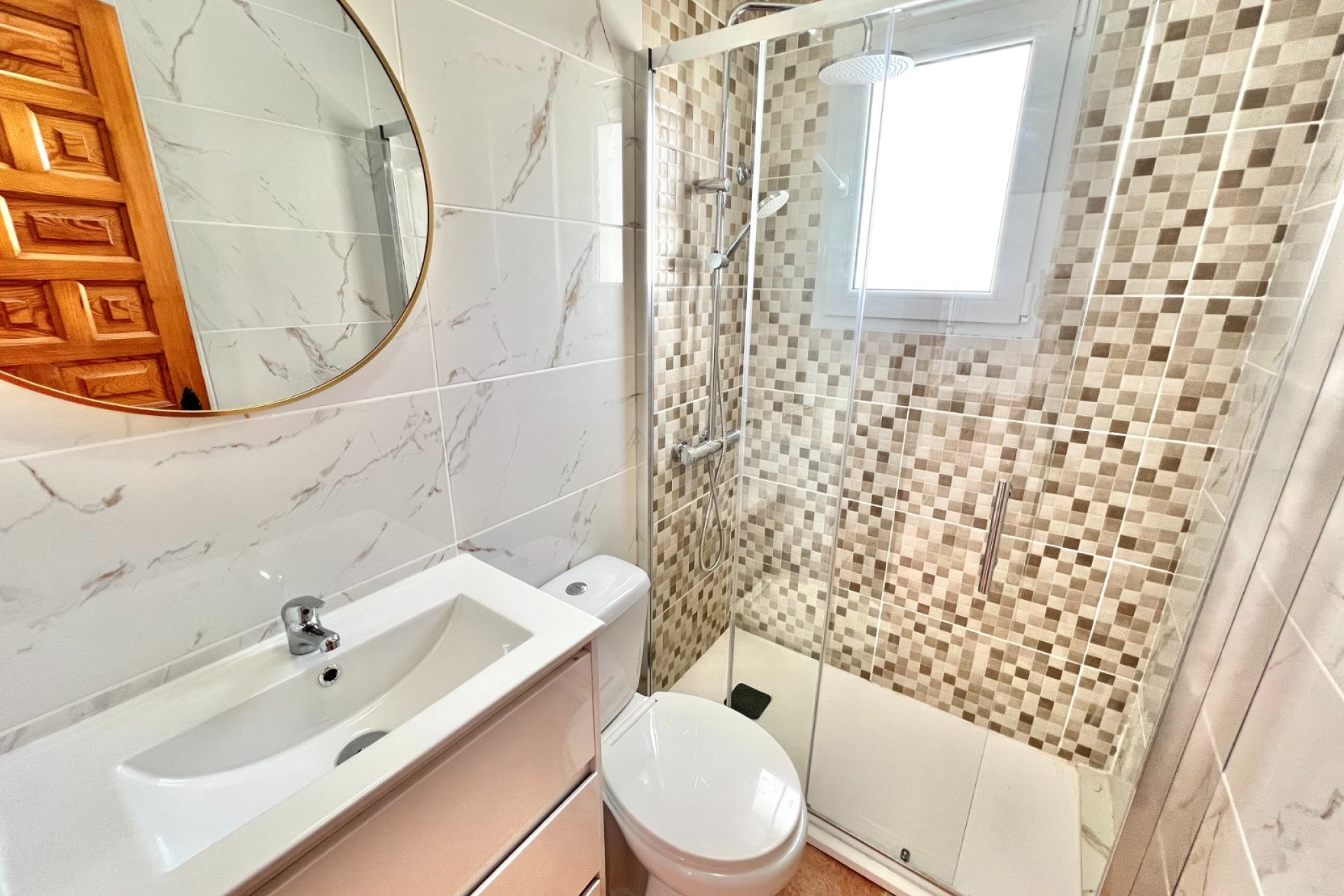 Resale - Detached Villa - La Marina