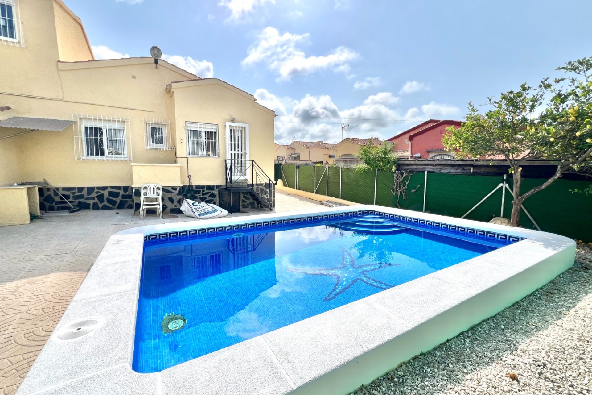 Resale - Detached Villa - La Marina