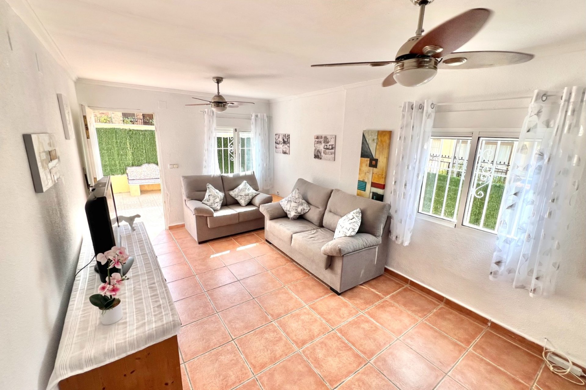 Resale - Detached Villa - La Marina