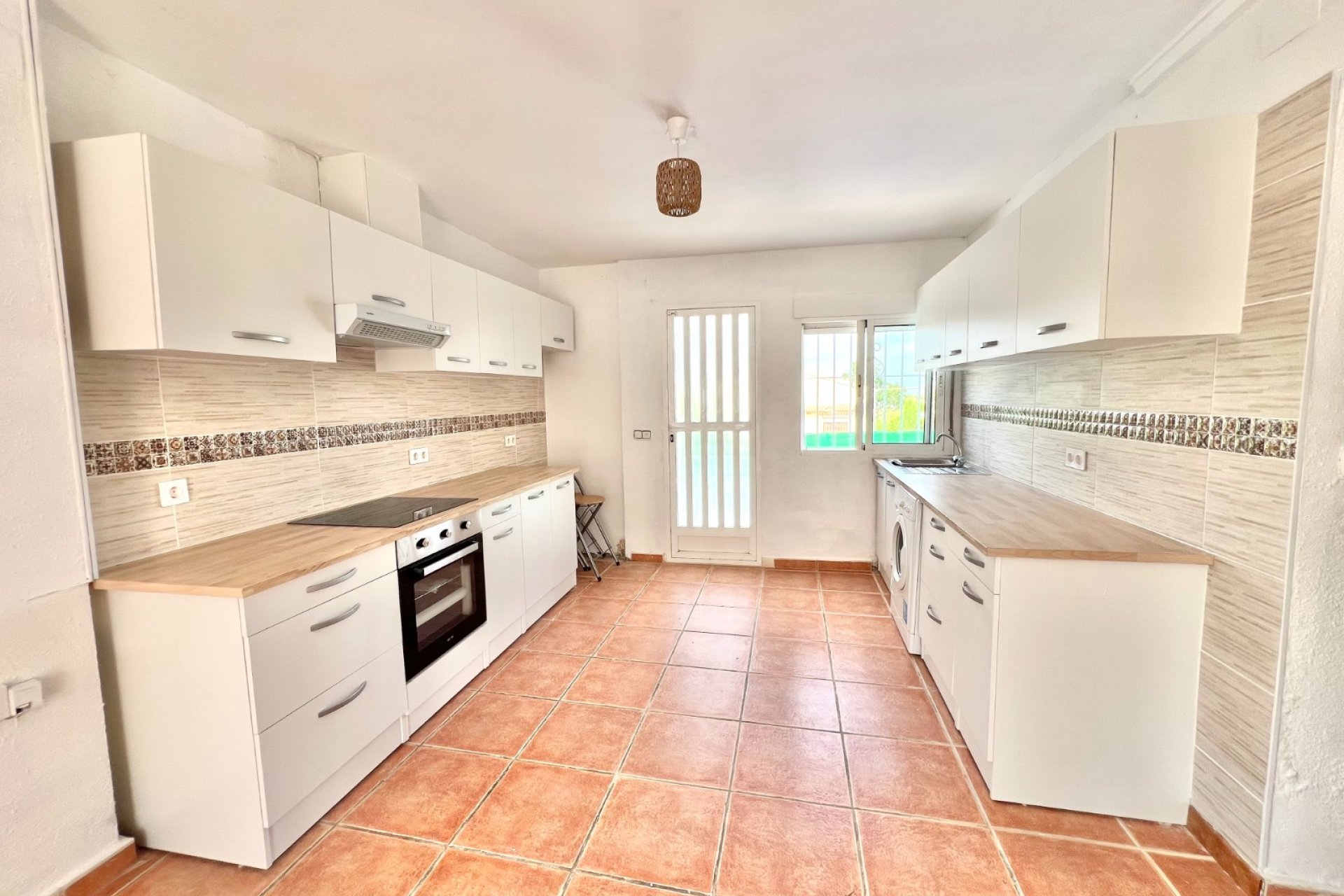 Resale - Detached Villa - La Marina