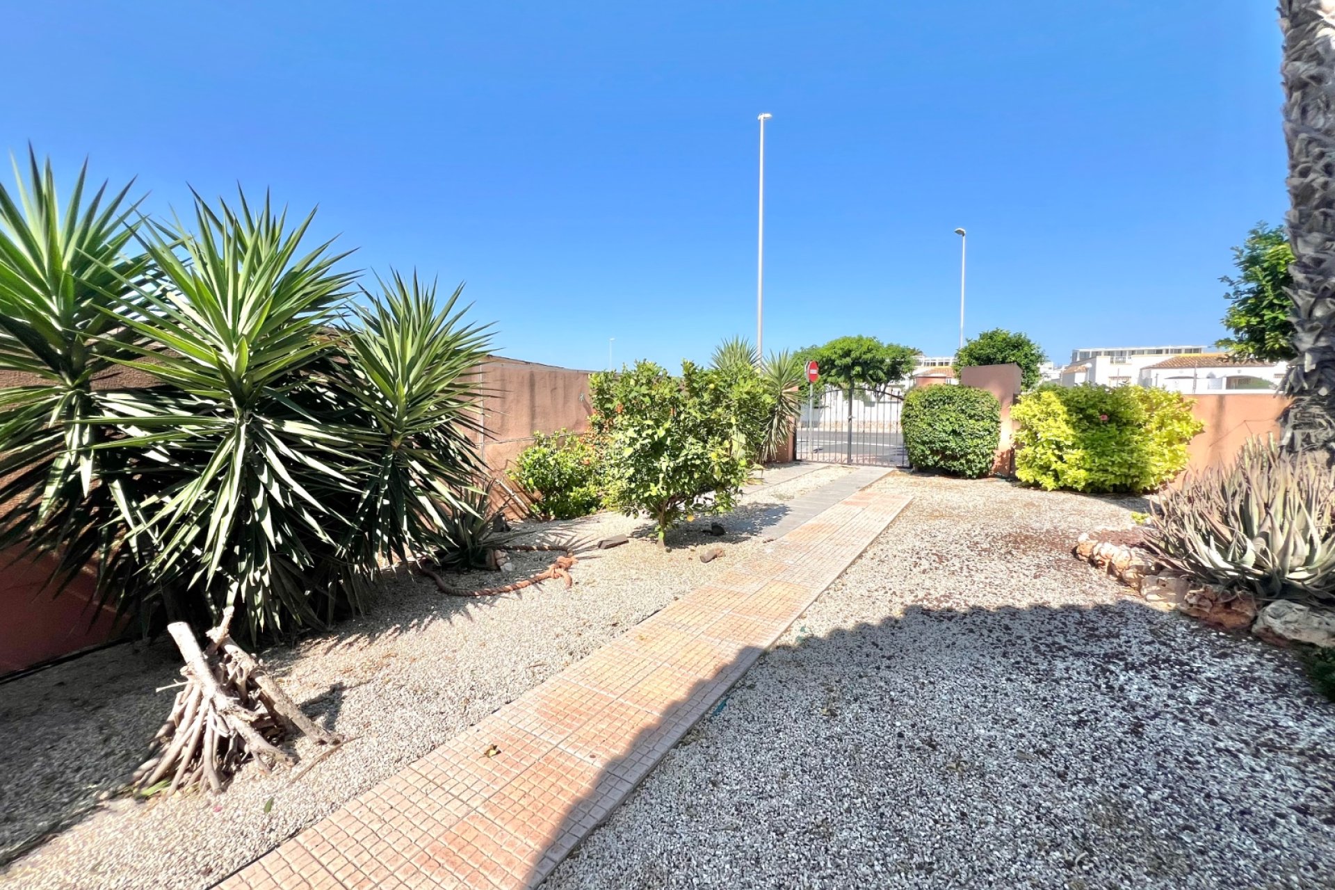 Resale - Detached Villa - La Marina