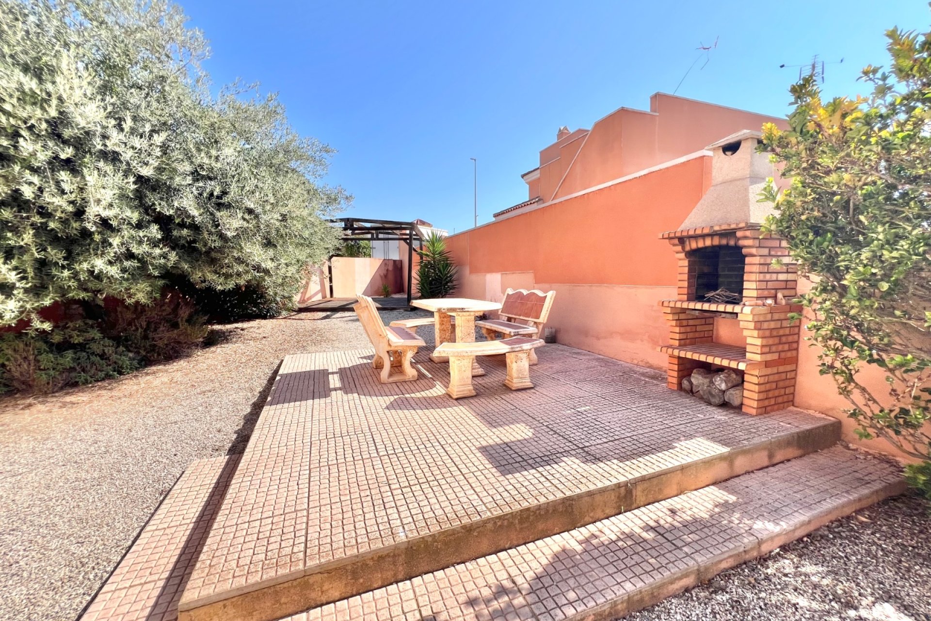 Resale - Detached Villa - La Marina