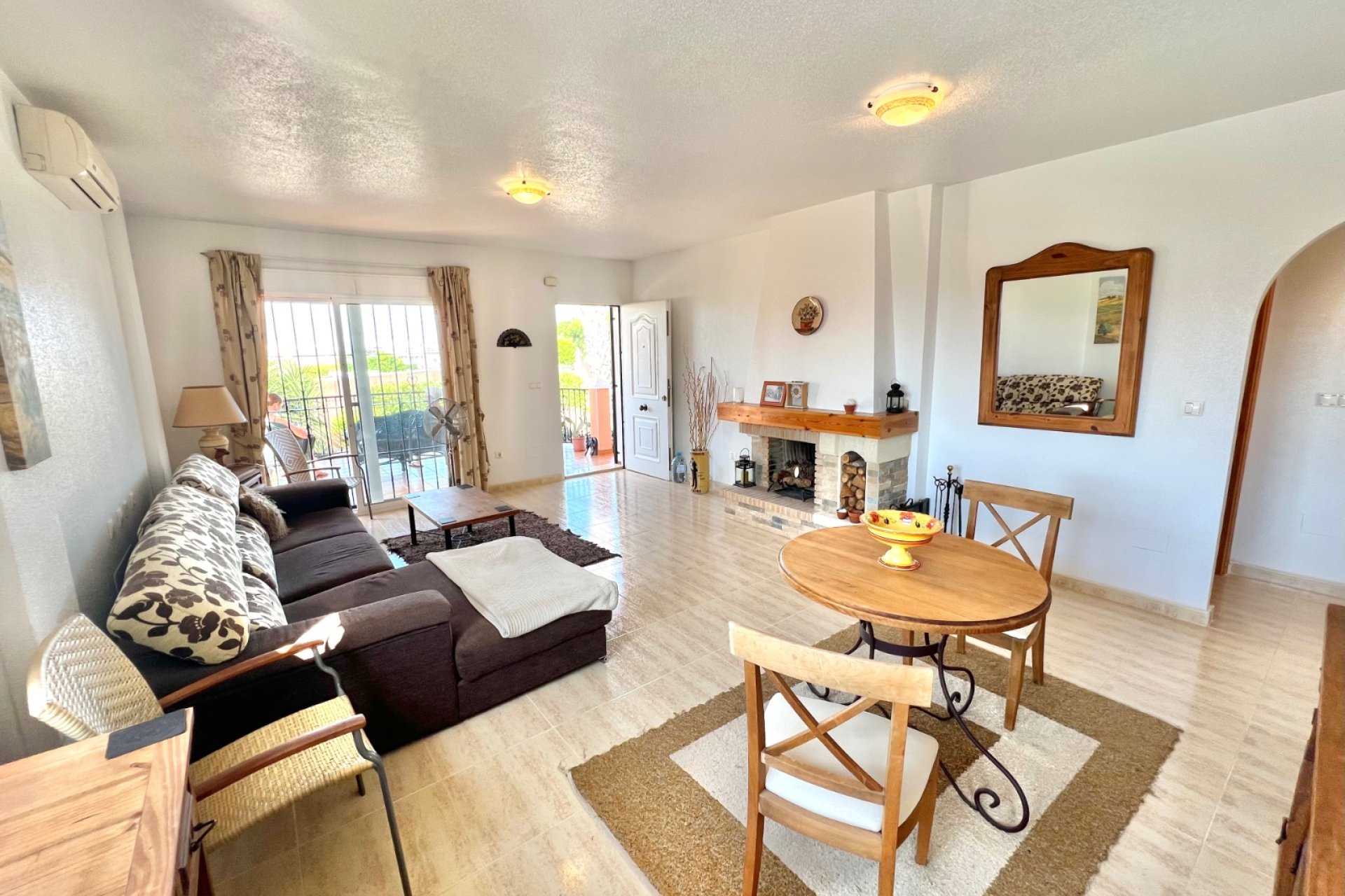 Resale - Detached Villa - La Marina