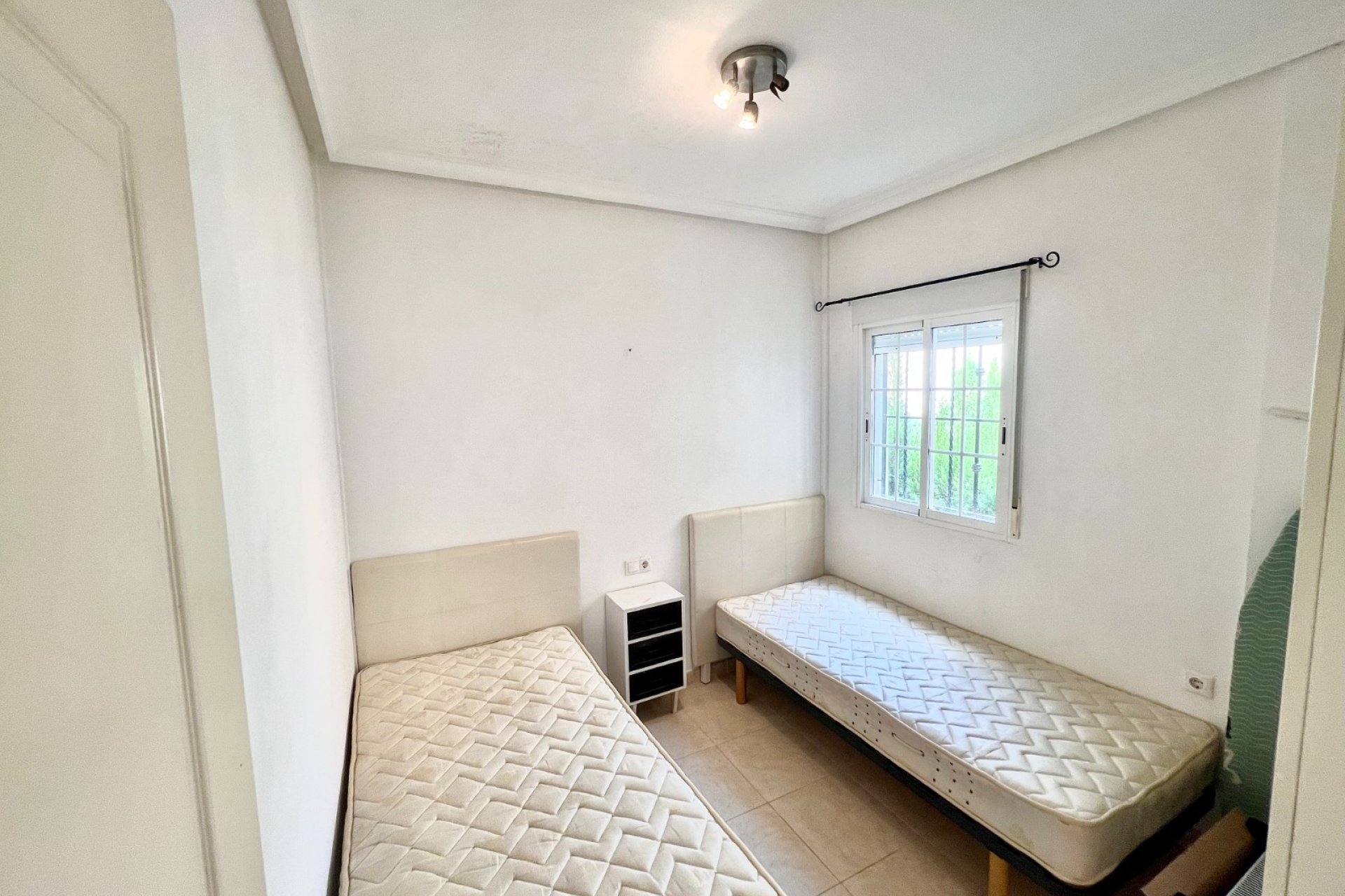 Resale - Detached Villa - La Marina