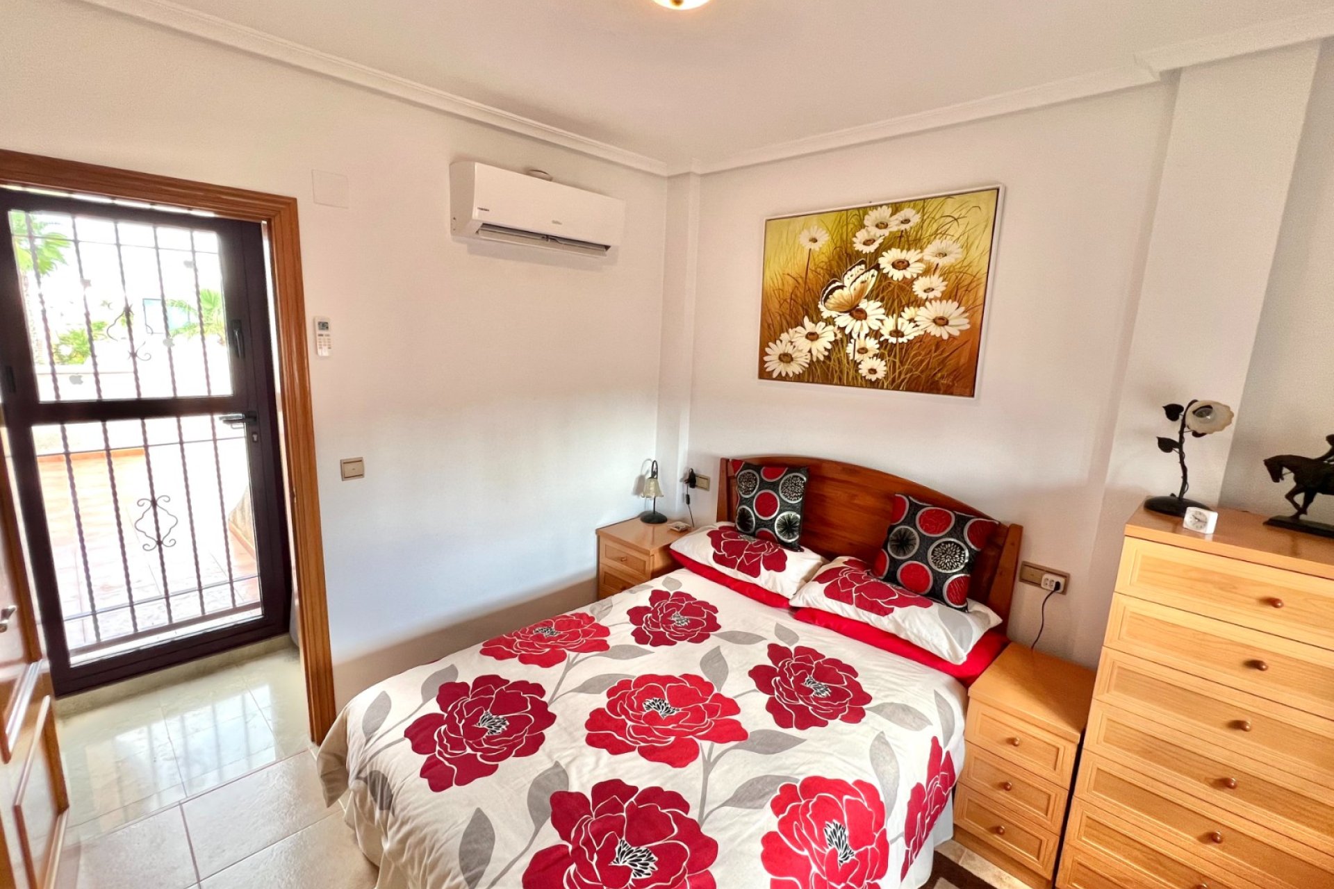 Resale - Detached Villa - La Marina