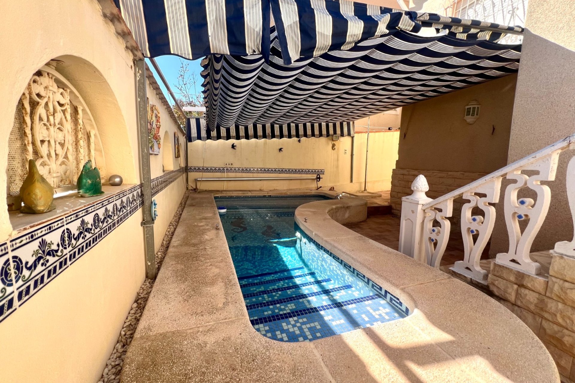 Resale - Detached Villa - La Marina