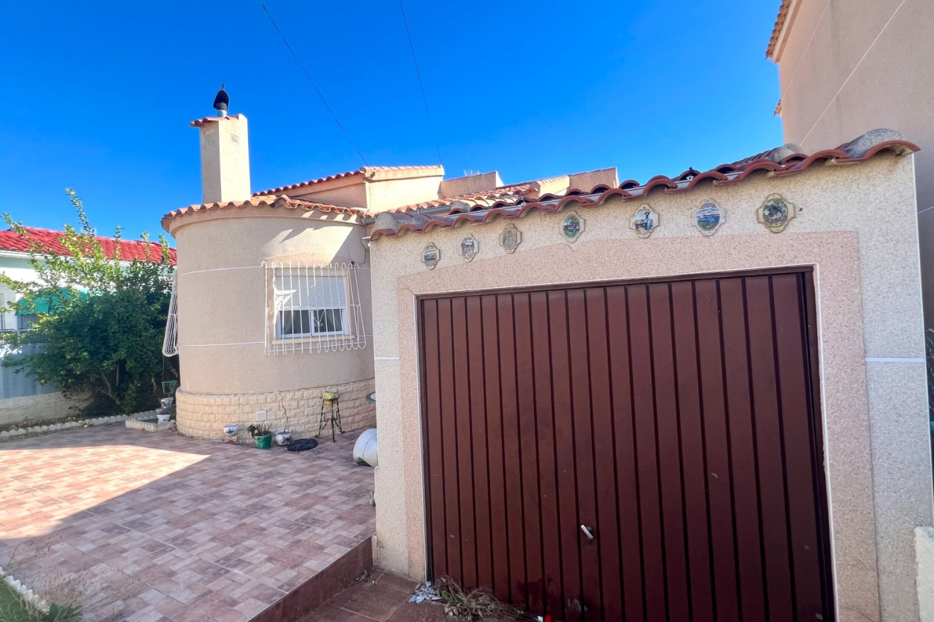 Resale - Detached Villa - La Marina