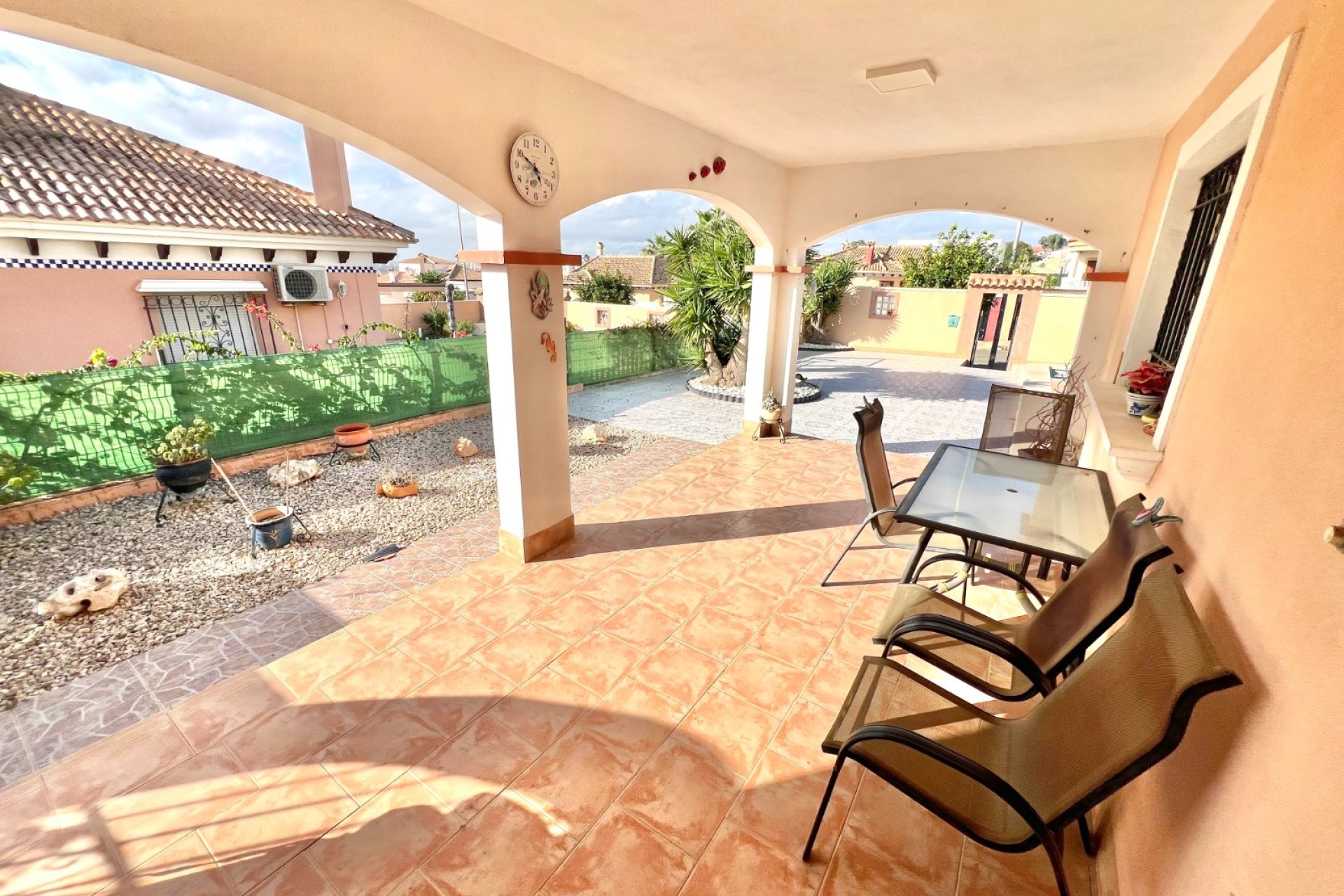 Resale - Detached Villa - La Marina