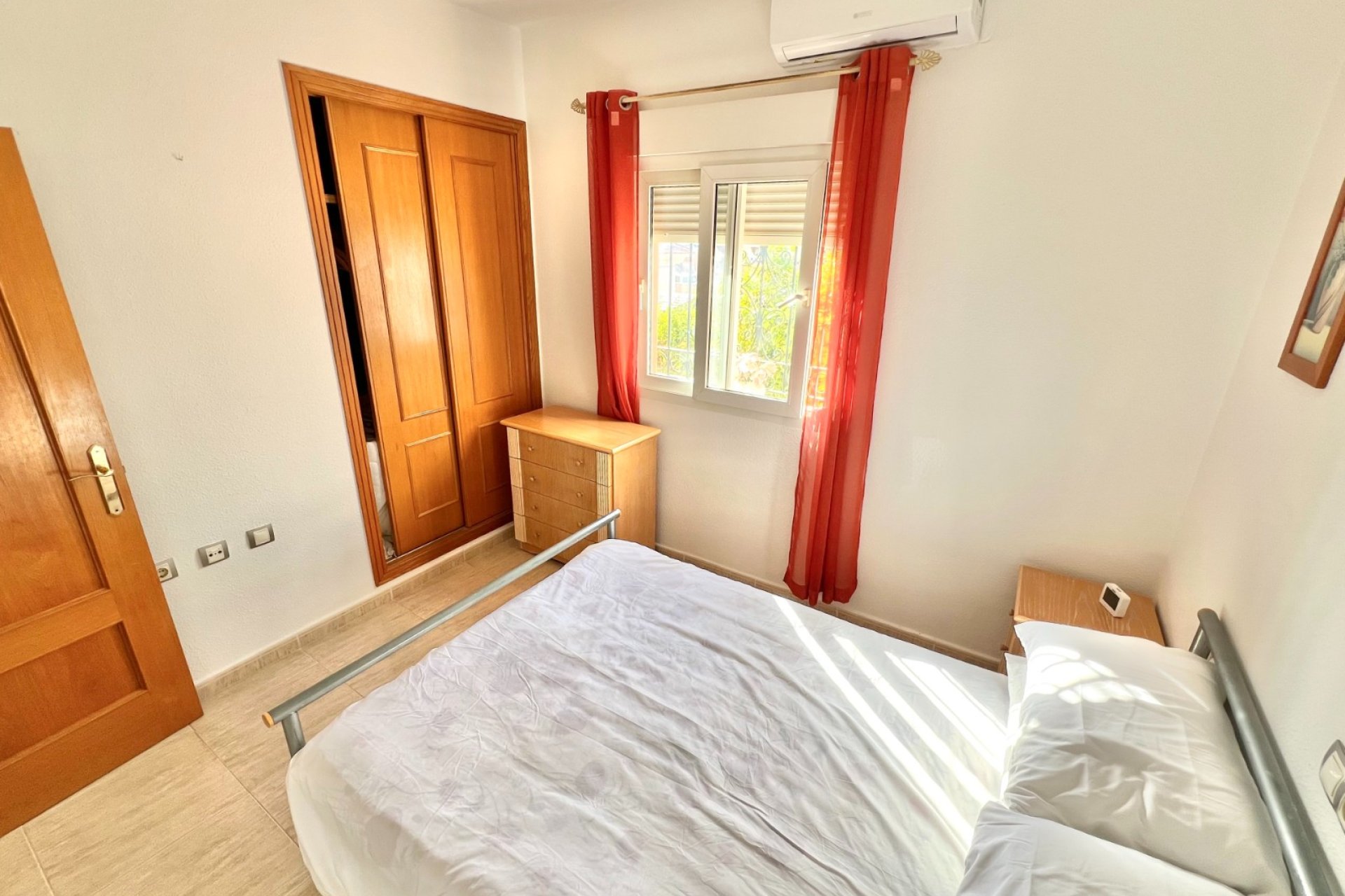 Resale - Detached Villa - La Marina