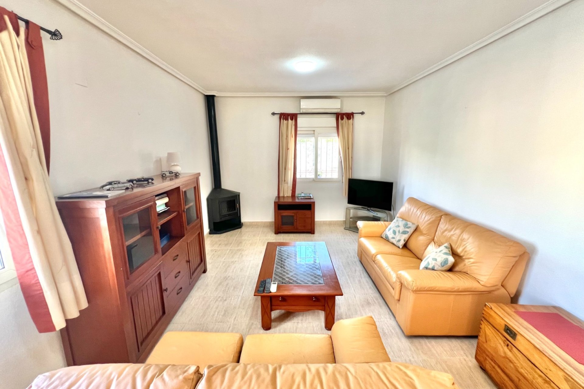 Resale - Detached Villa - La Marina