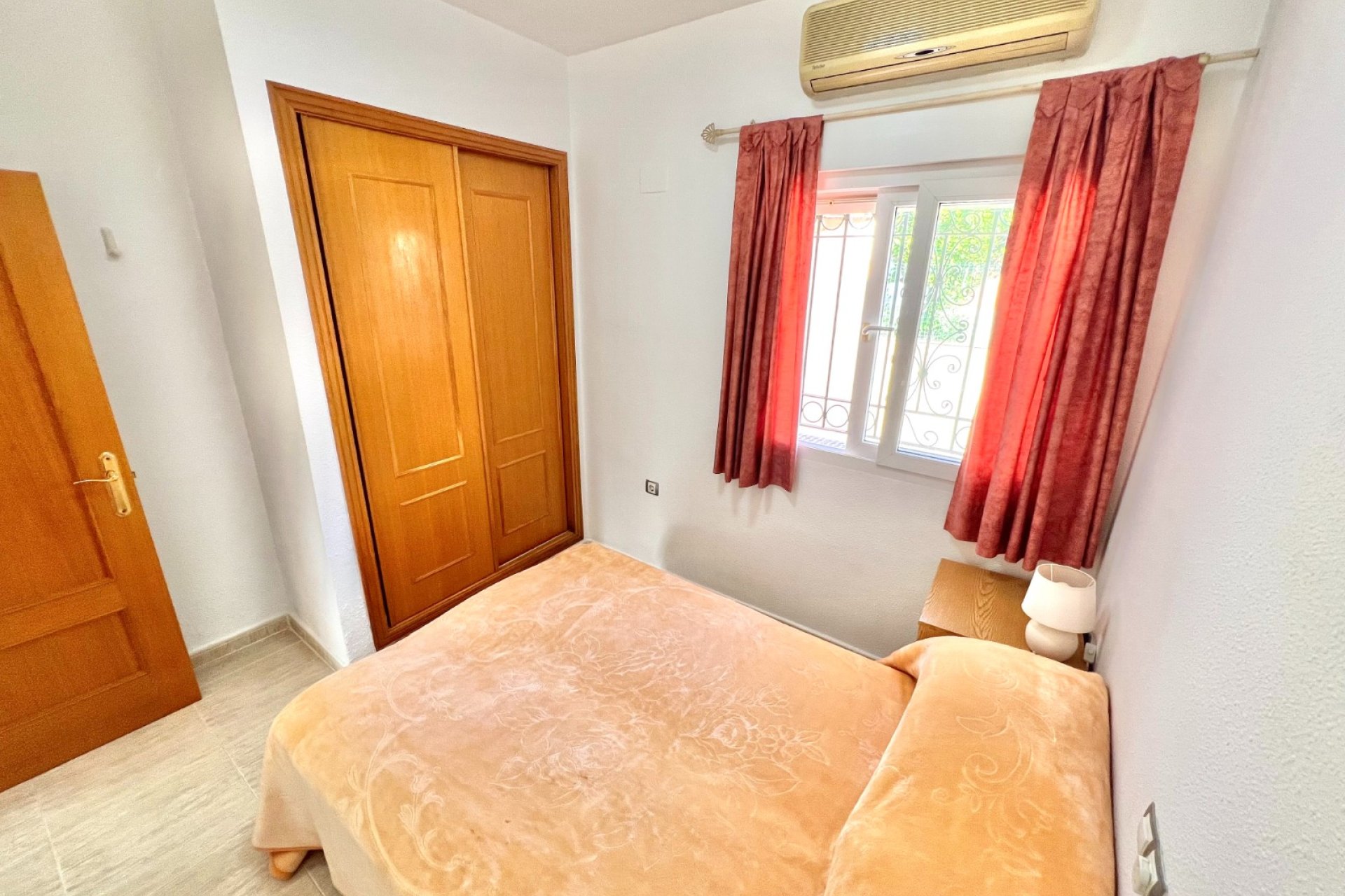 Resale - Detached Villa - La Marina