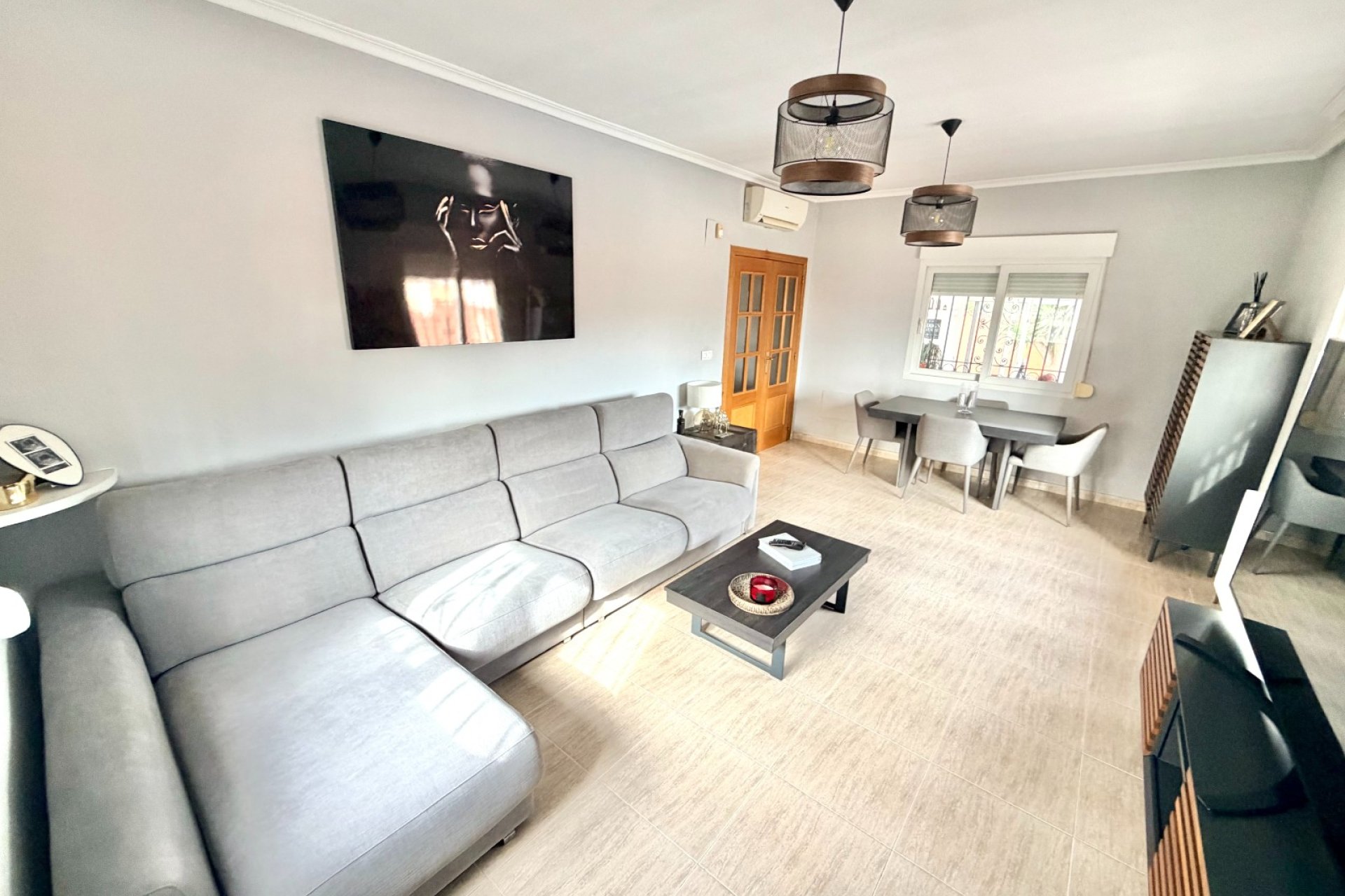 Resale - Detached Villa - La Marina