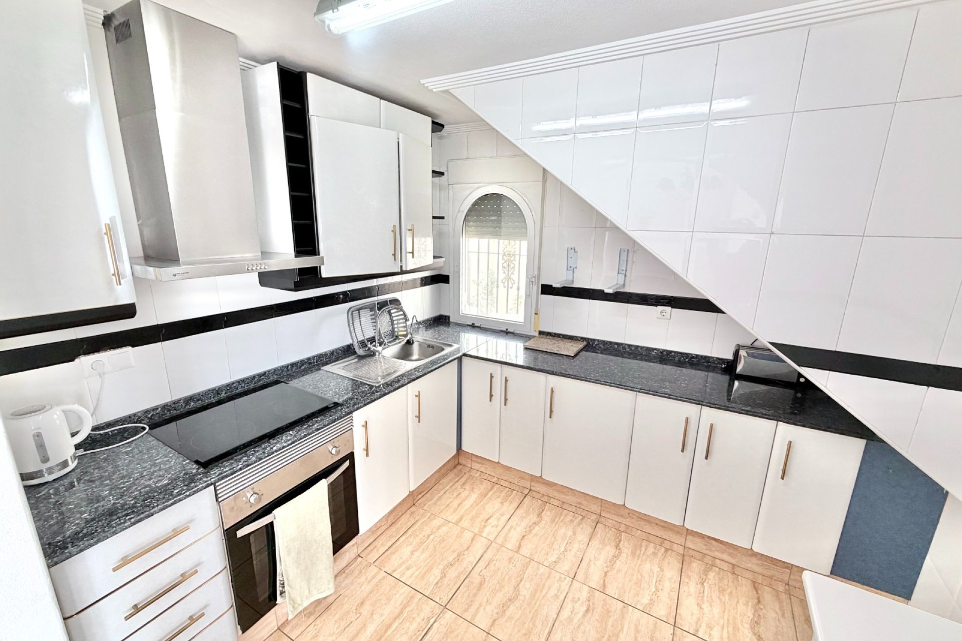 Resale - Detached Villa - La Marina