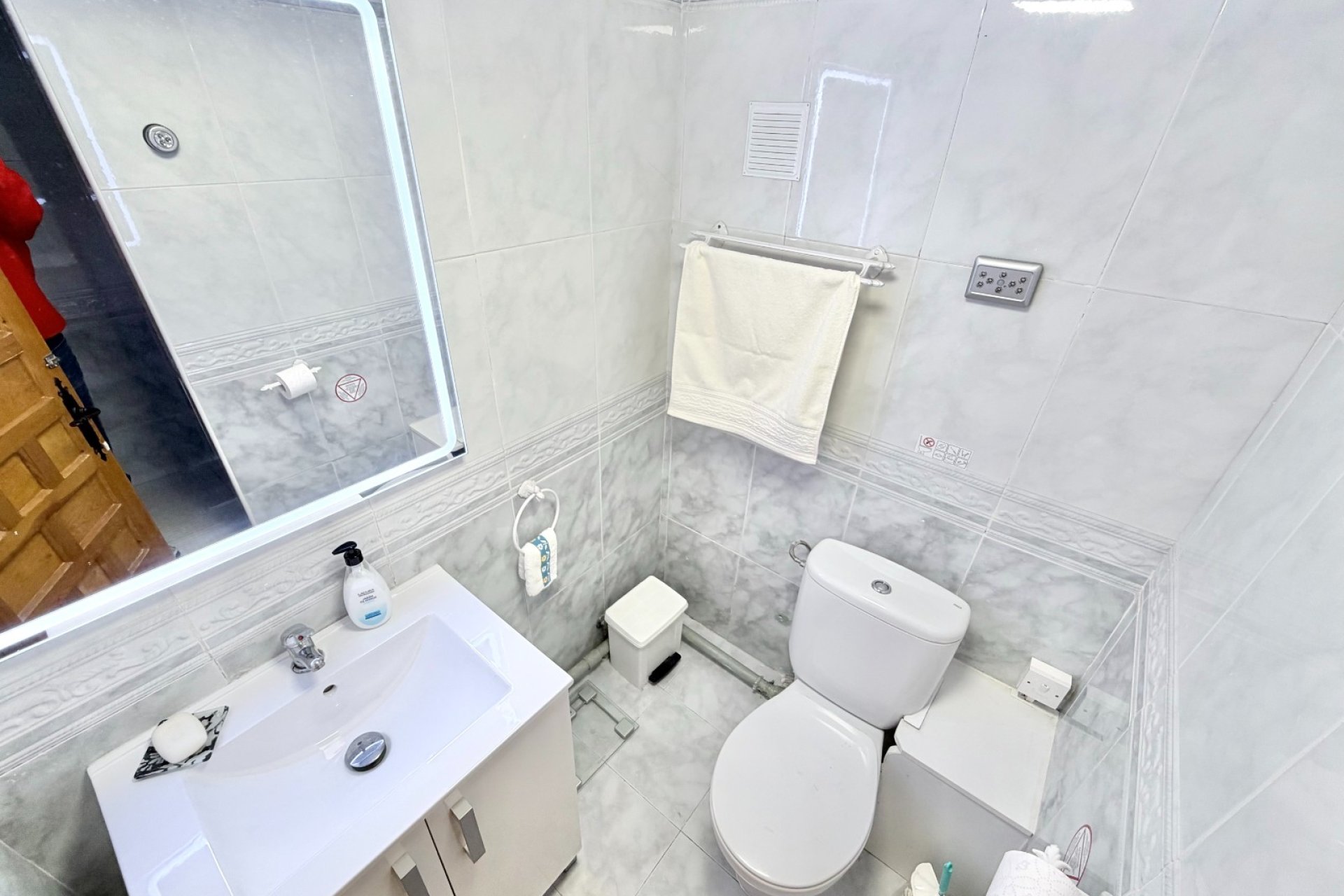 Resale - Detached Villa - La Marina