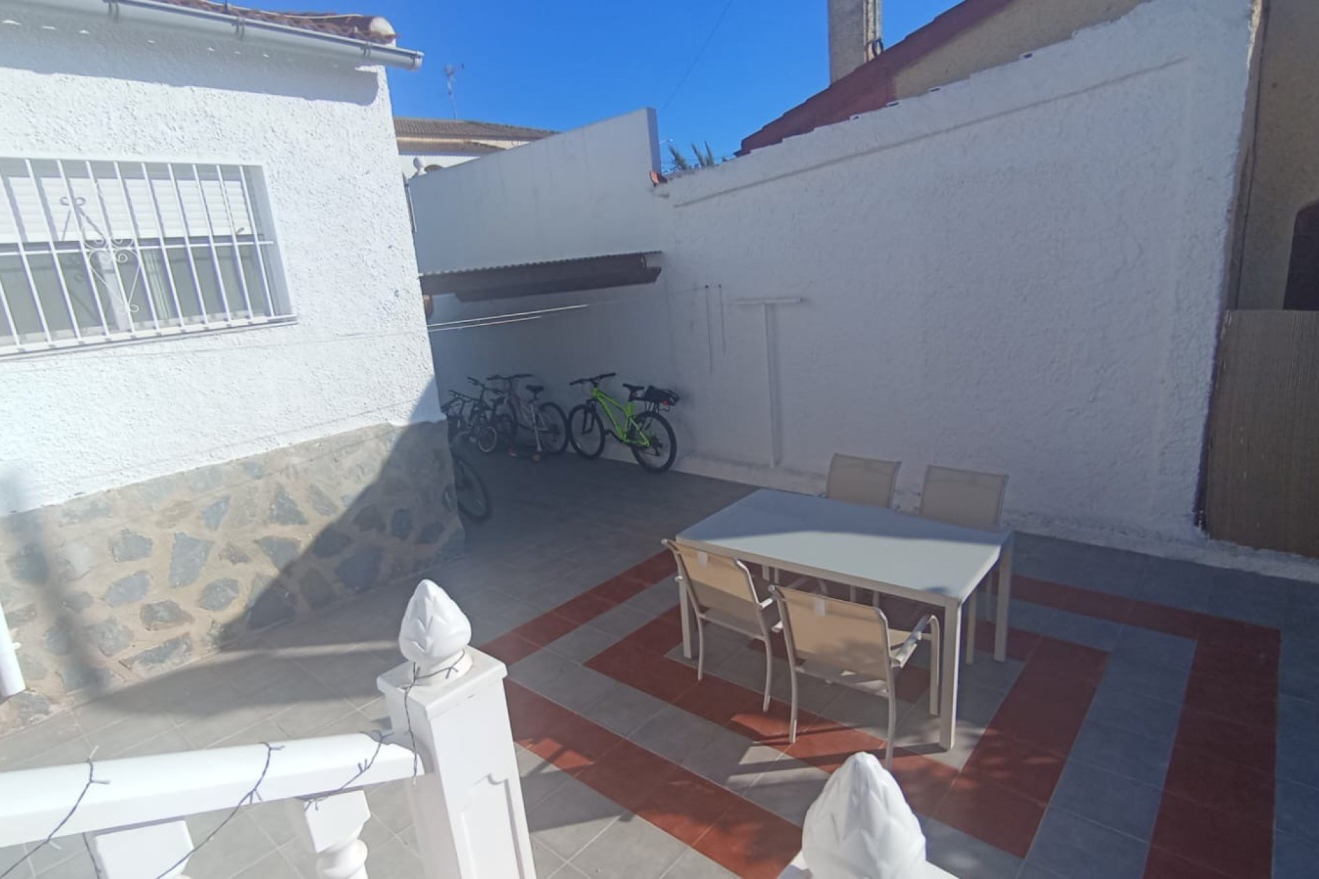 Resale - Detached Villa - La Marina