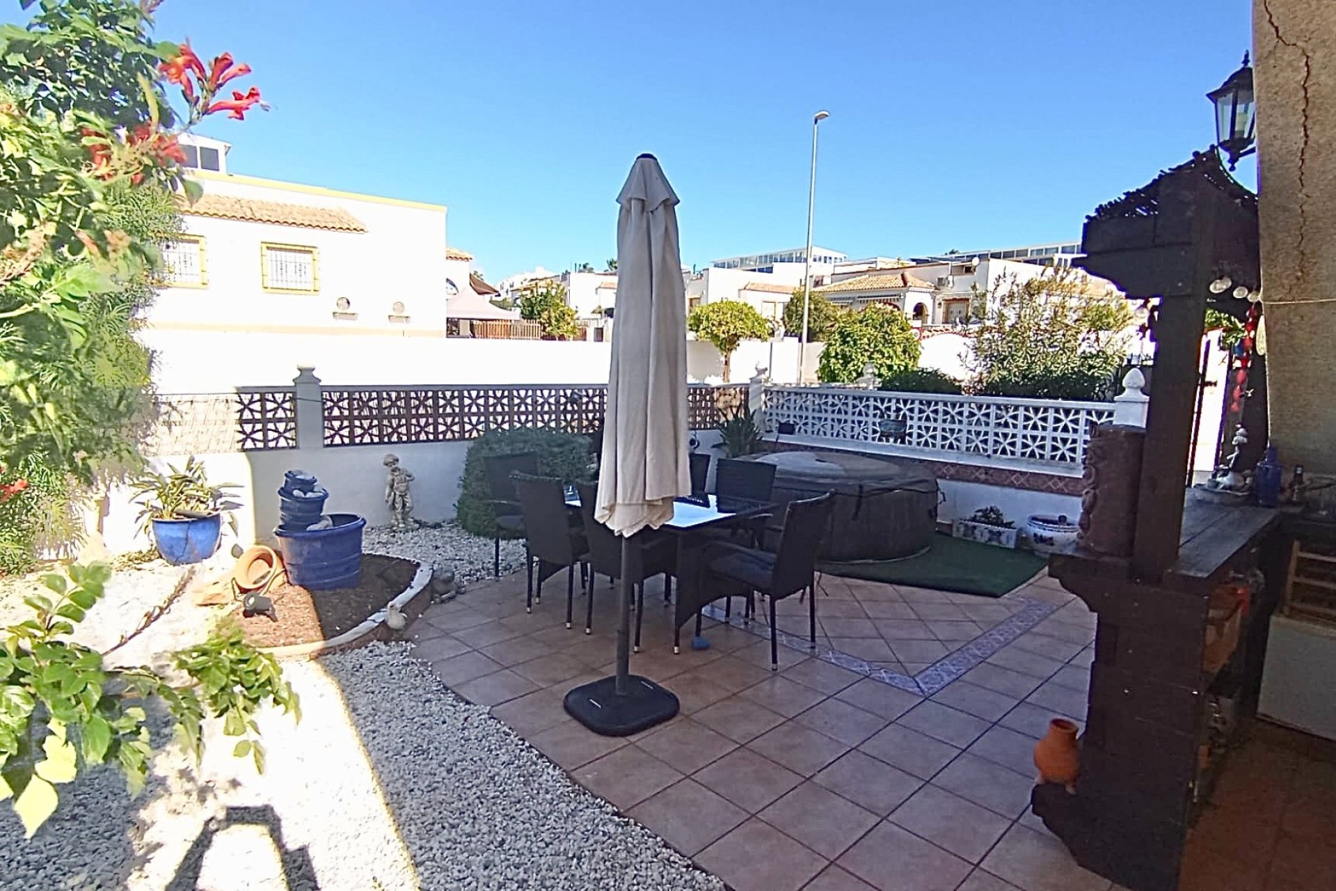 Resale - Detached Villa - La Marina