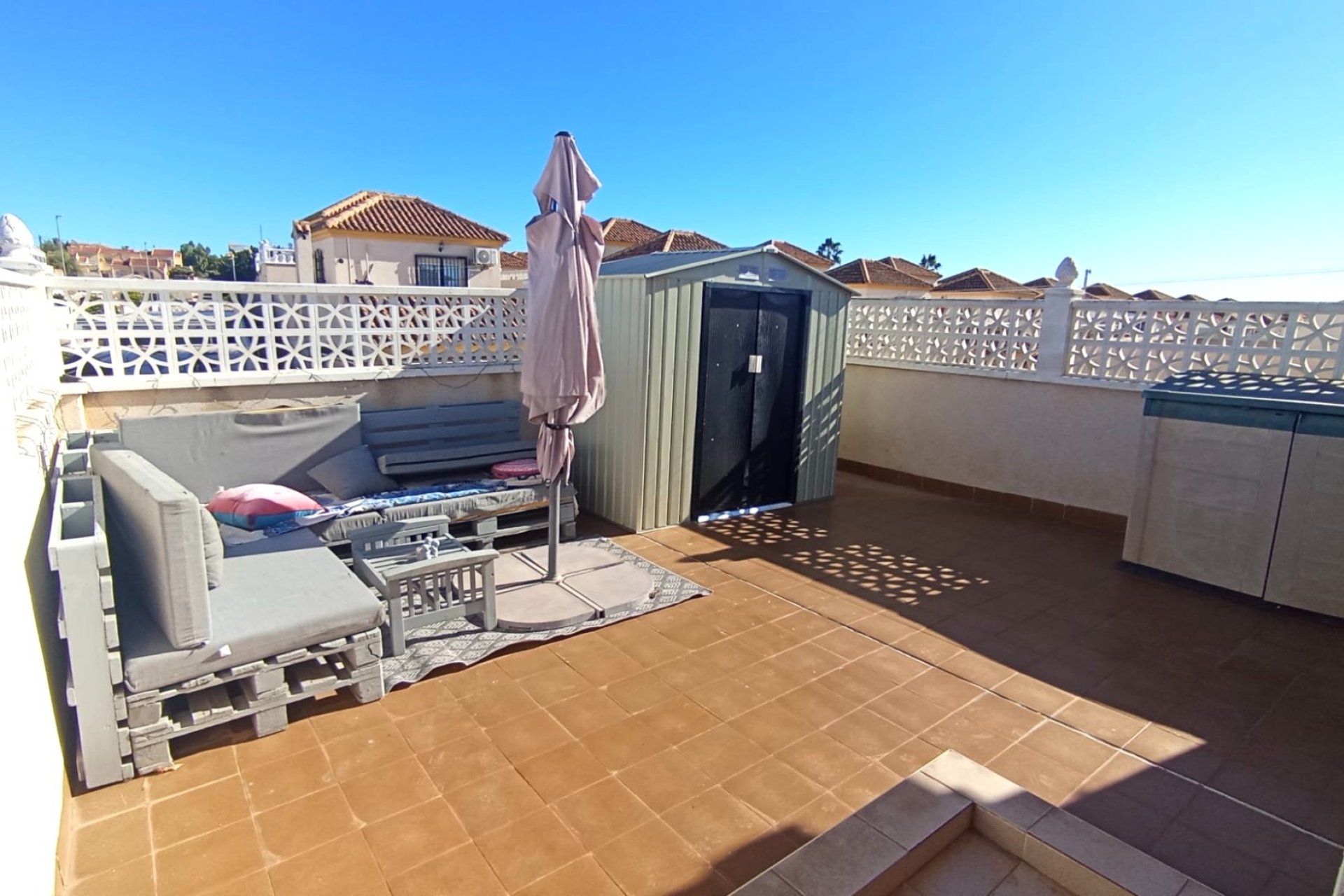 Resale - Detached Villa - La Marina