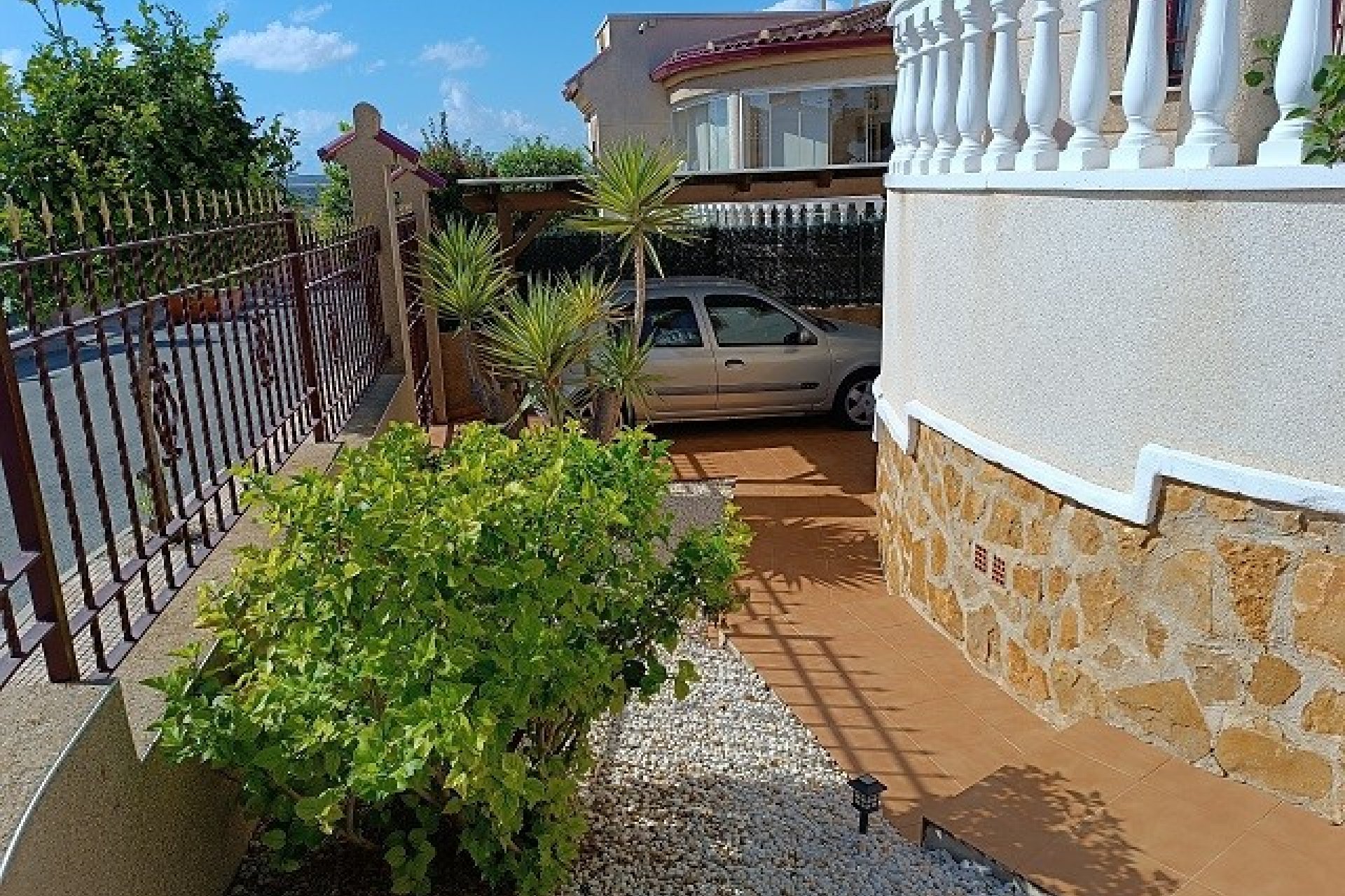 Resale - Detached Villa - La Marina