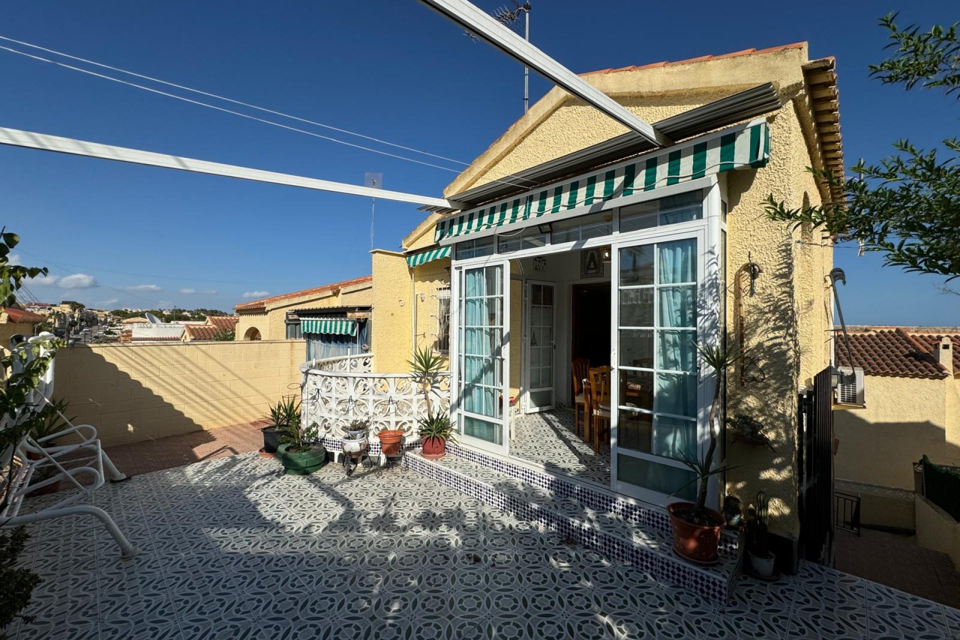 Resale - Detached Villa - La Marina