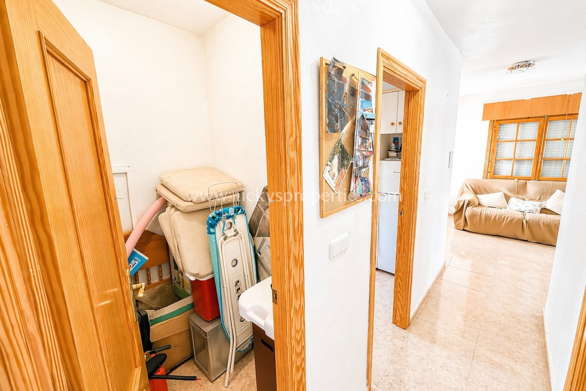 Resale - Detached Villa - La Marina