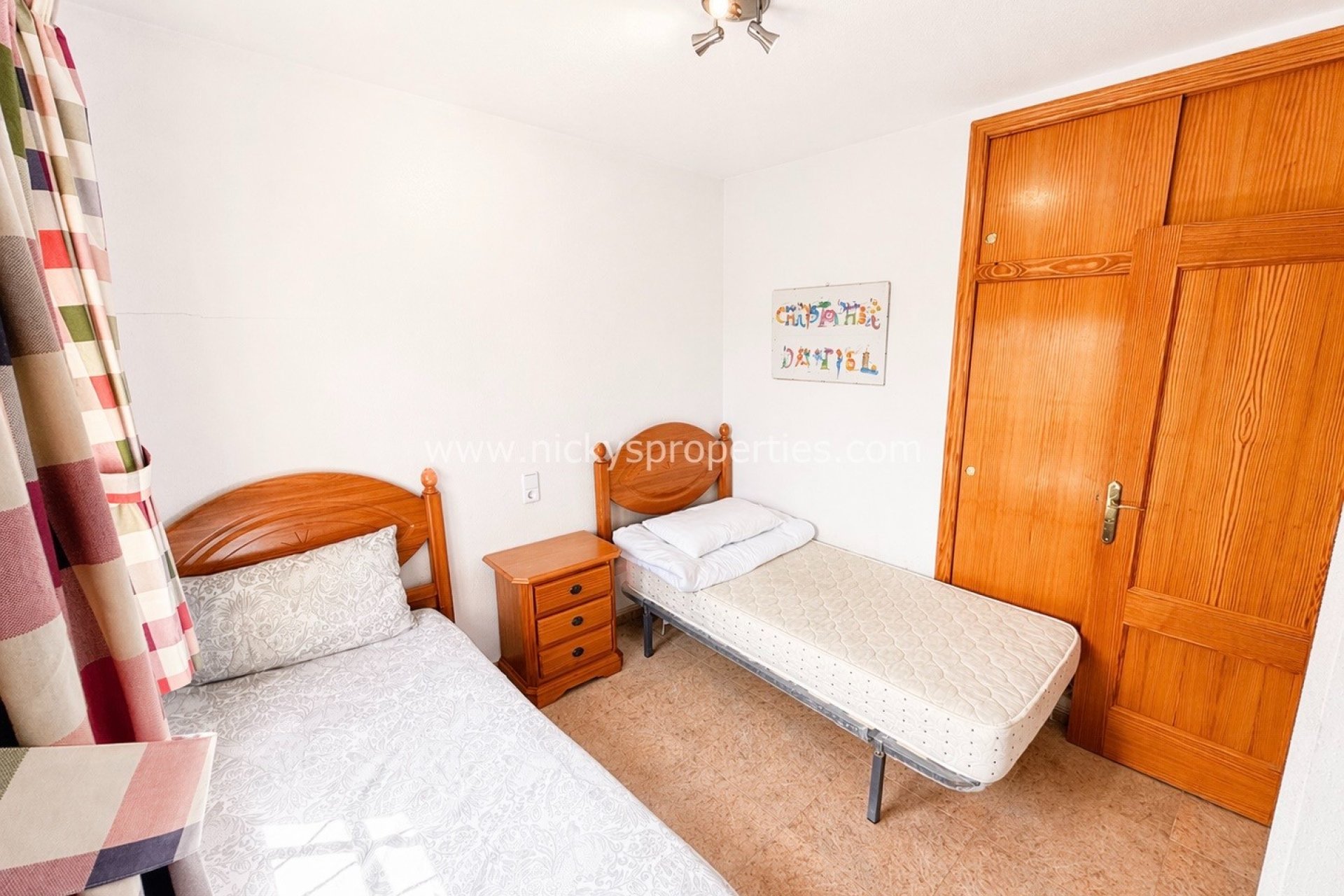 Resale - Detached Villa - La Marina