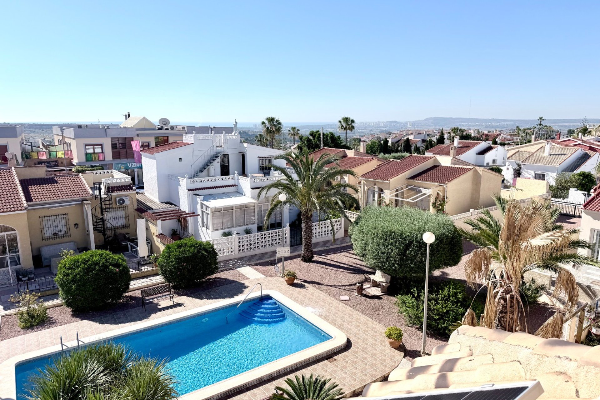 Resale - Detached Villa - La Marina