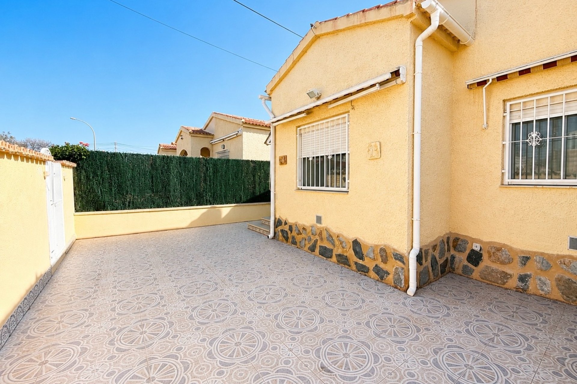 Resale - Detached Villa - La Marina