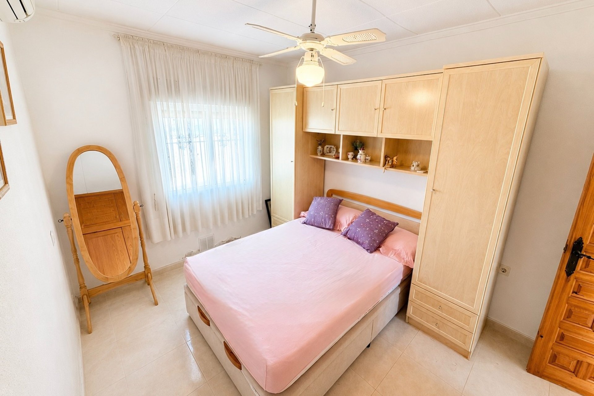 Resale - Detached Villa - La Marina