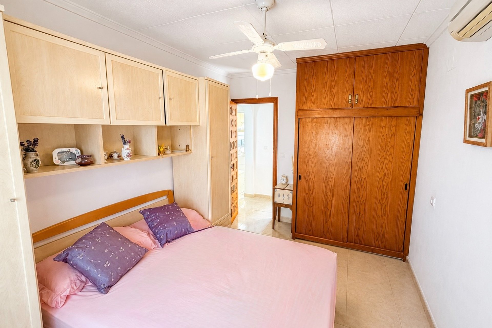 Resale - Detached Villa - La Marina