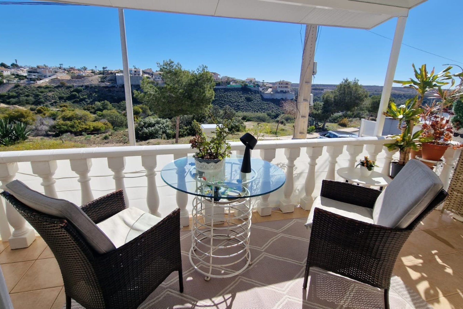 Resale - Detached Villa - La Marina
