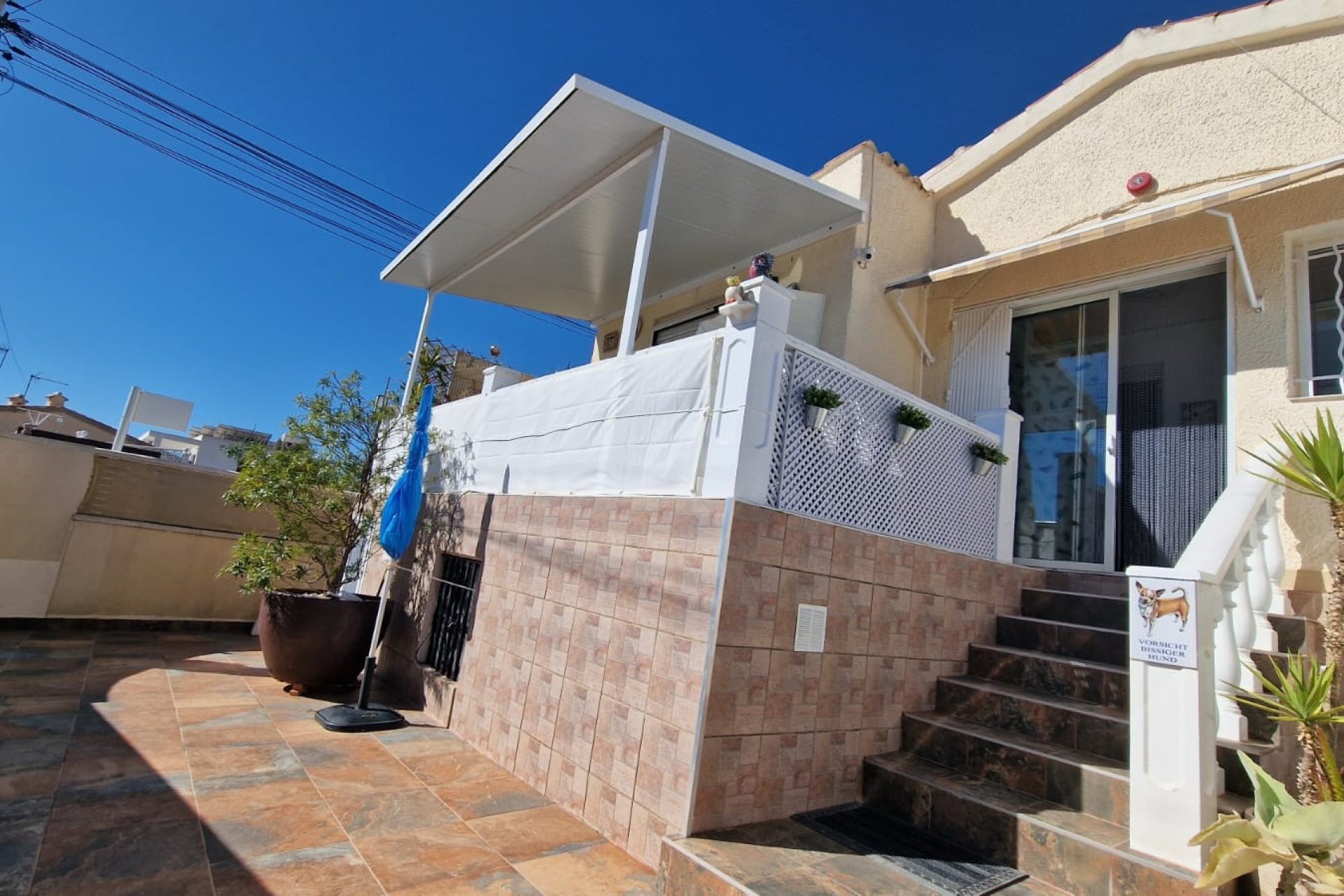 Resale - Detached Villa - La Marina