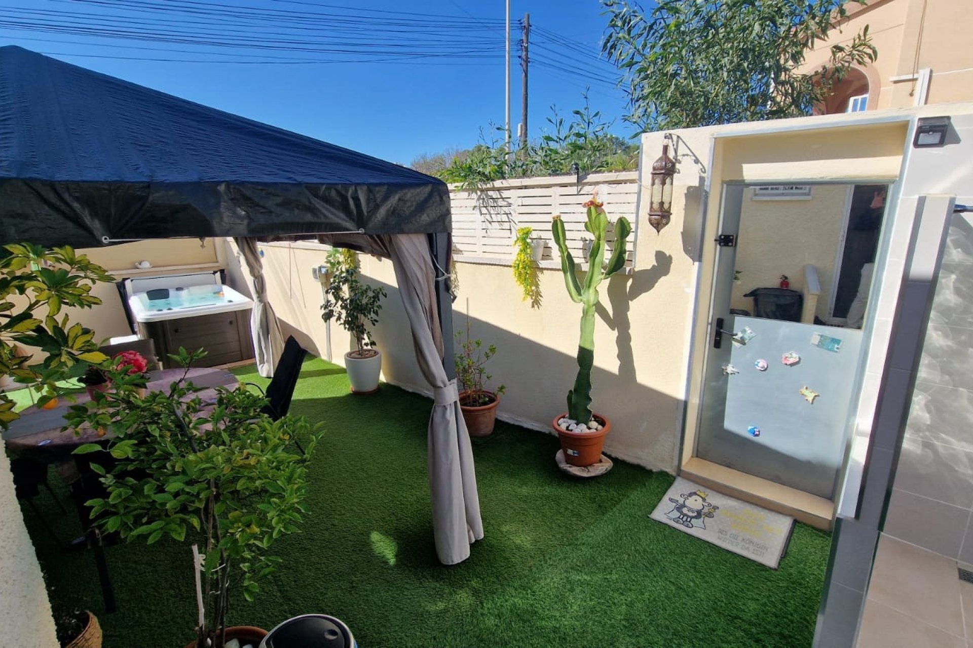 Resale - Detached Villa - La Marina