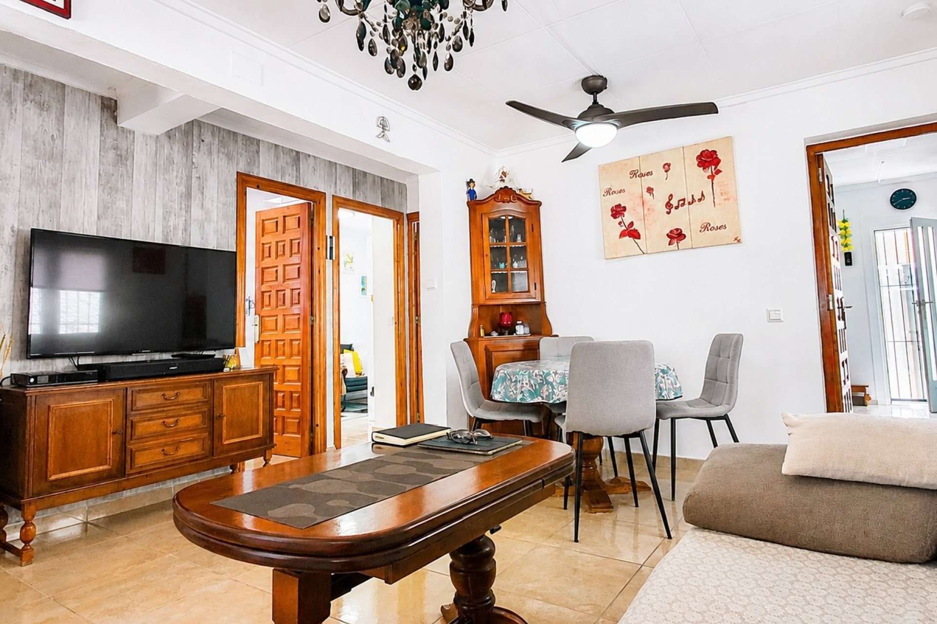 Resale - Detached Villa - La Marina