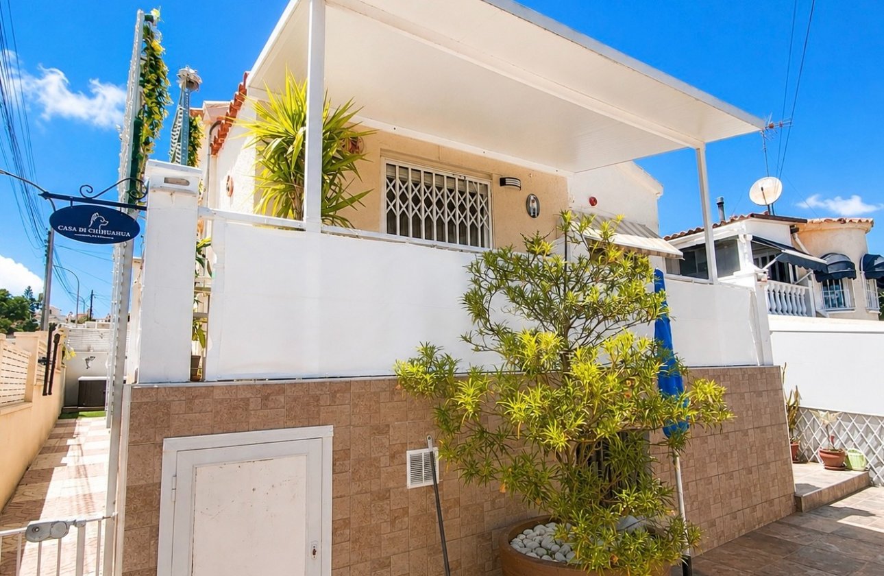 Resale - Detached Villa - La Marina