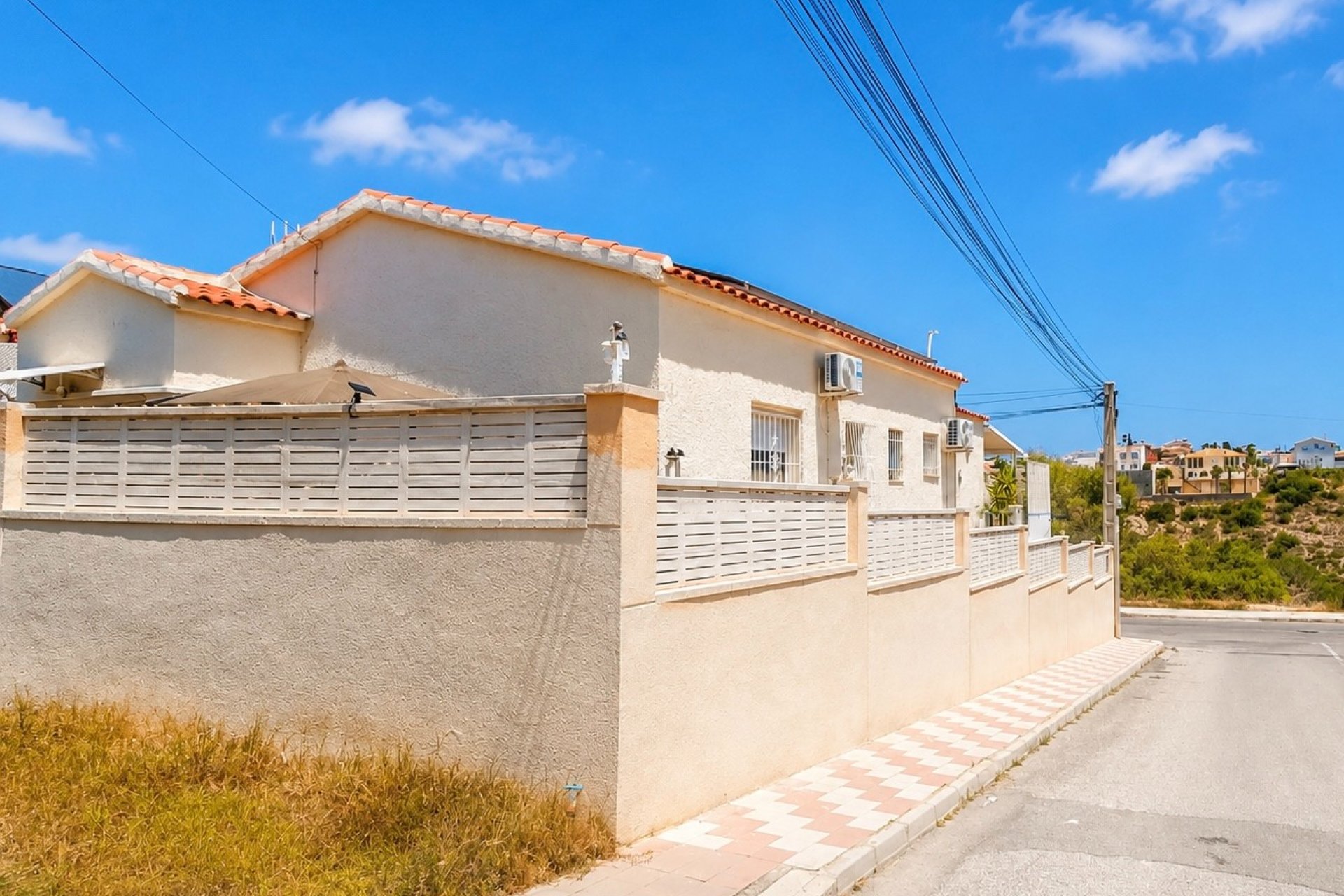 Resale - Detached Villa - La Marina
