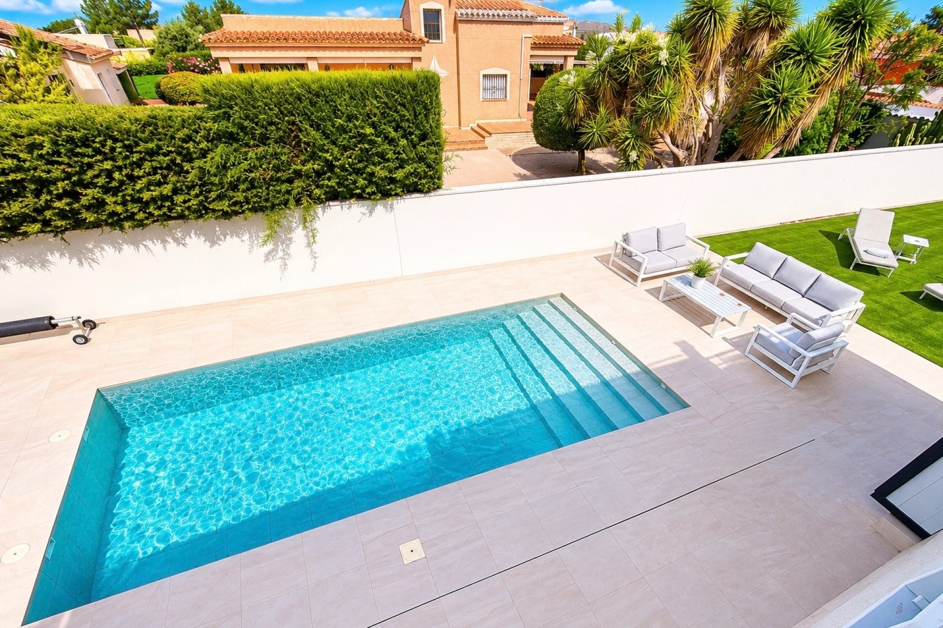 Resale - Detached Villa - La Marina